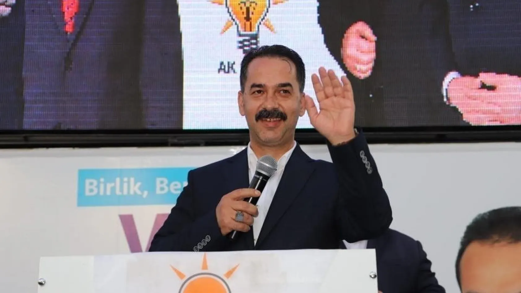 Şireci: 'Türkiye siyasetinde ezberleri bozduk'
