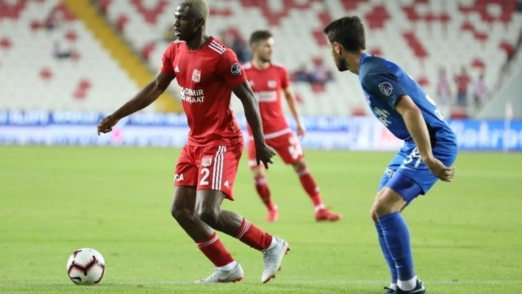 Spor Toto Süper Lig: Demir Grup Sivasspor: 0 - Kasımpaşa: 1 (İlk yarı)
