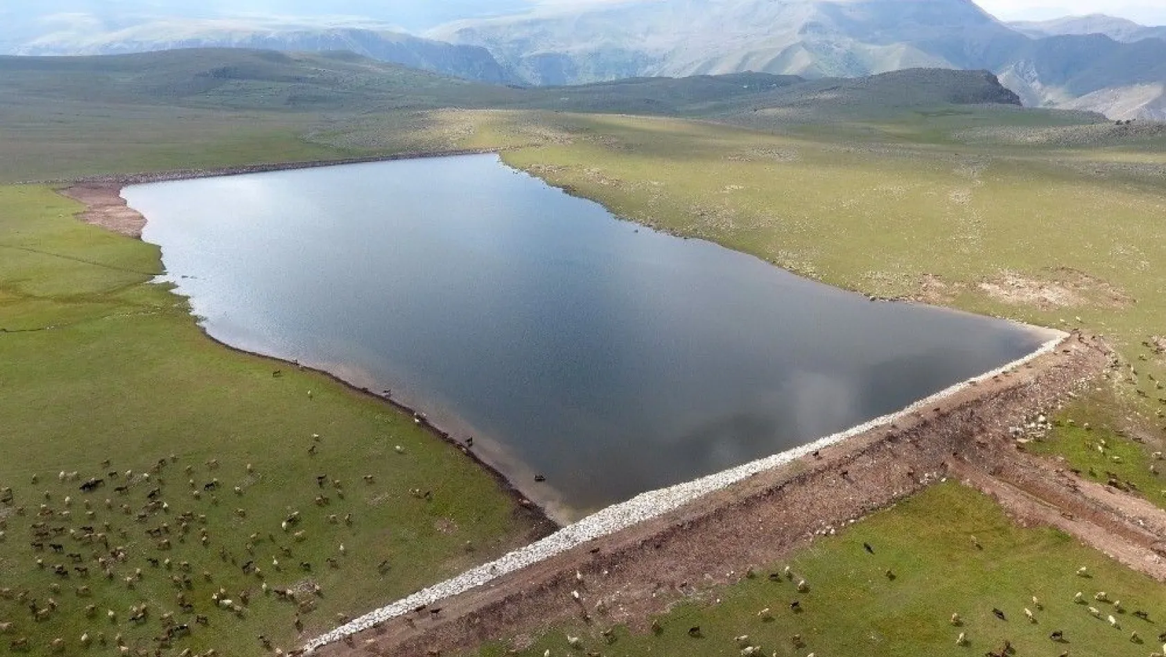 Büyükşehir gölet yapımında Türkiye rekoru kırdı
