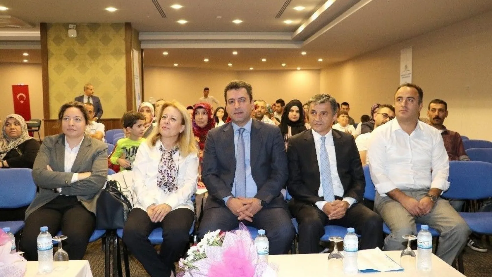 Sivas'ta 'Aile ve Farkındalık' semineri
