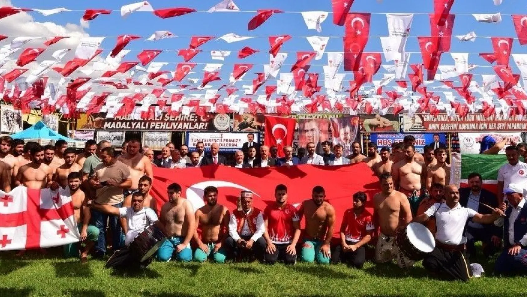 Kahramanmaraş'ta uluslararası güreş festivali tamamlandı
