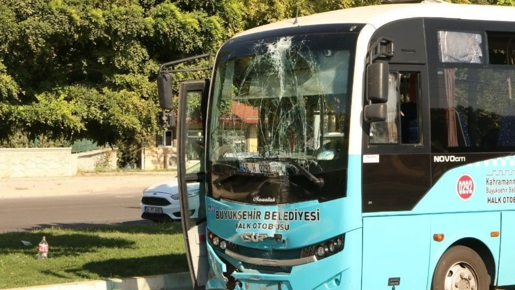 Kahramanmaraş'ta halk otobüsleri çarpıştı: 7 yaralı
