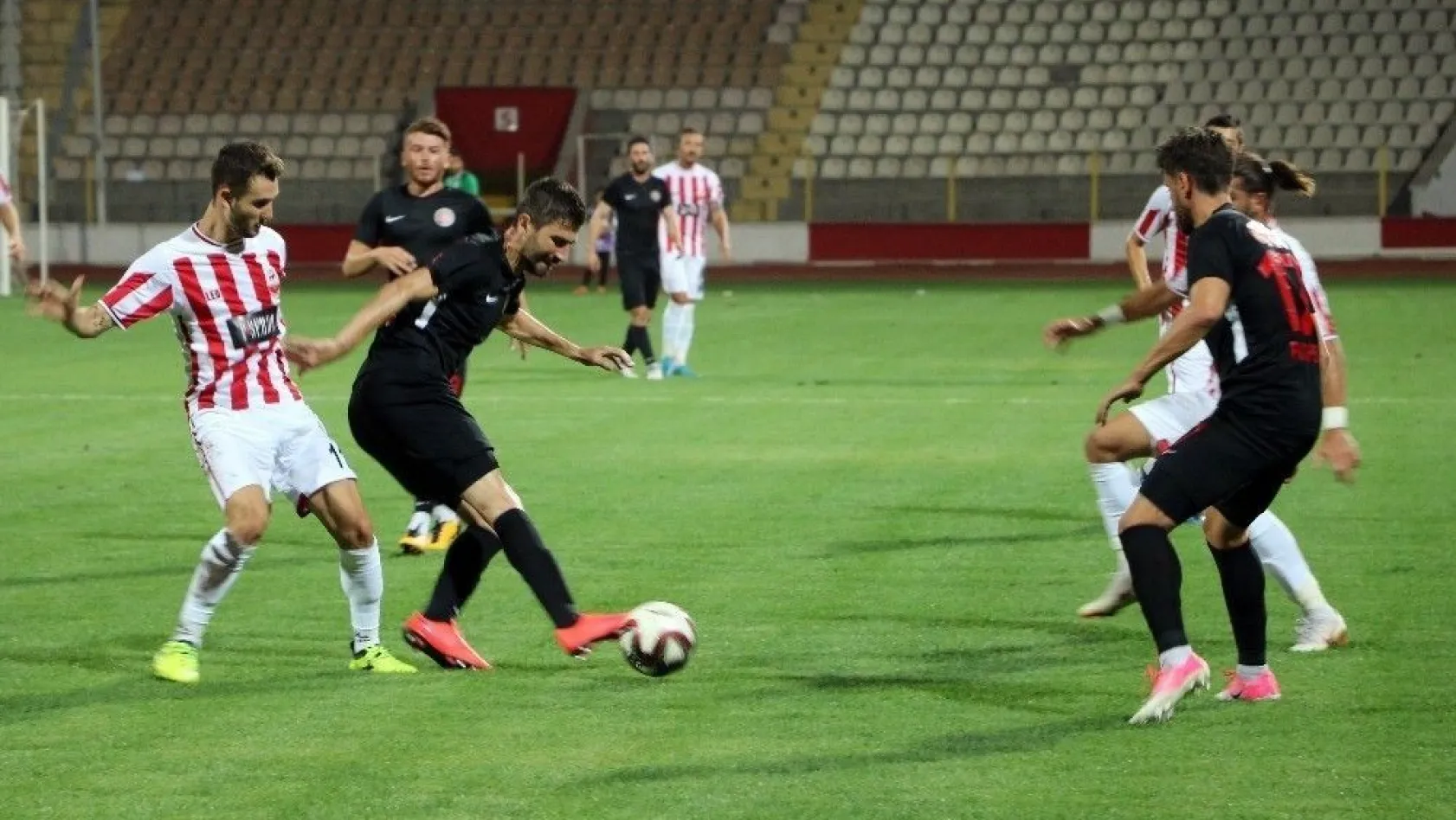 TFF 2. Lig: Kahramanmaraşspor: 0 - Fatih Karagümrükspor: 1

