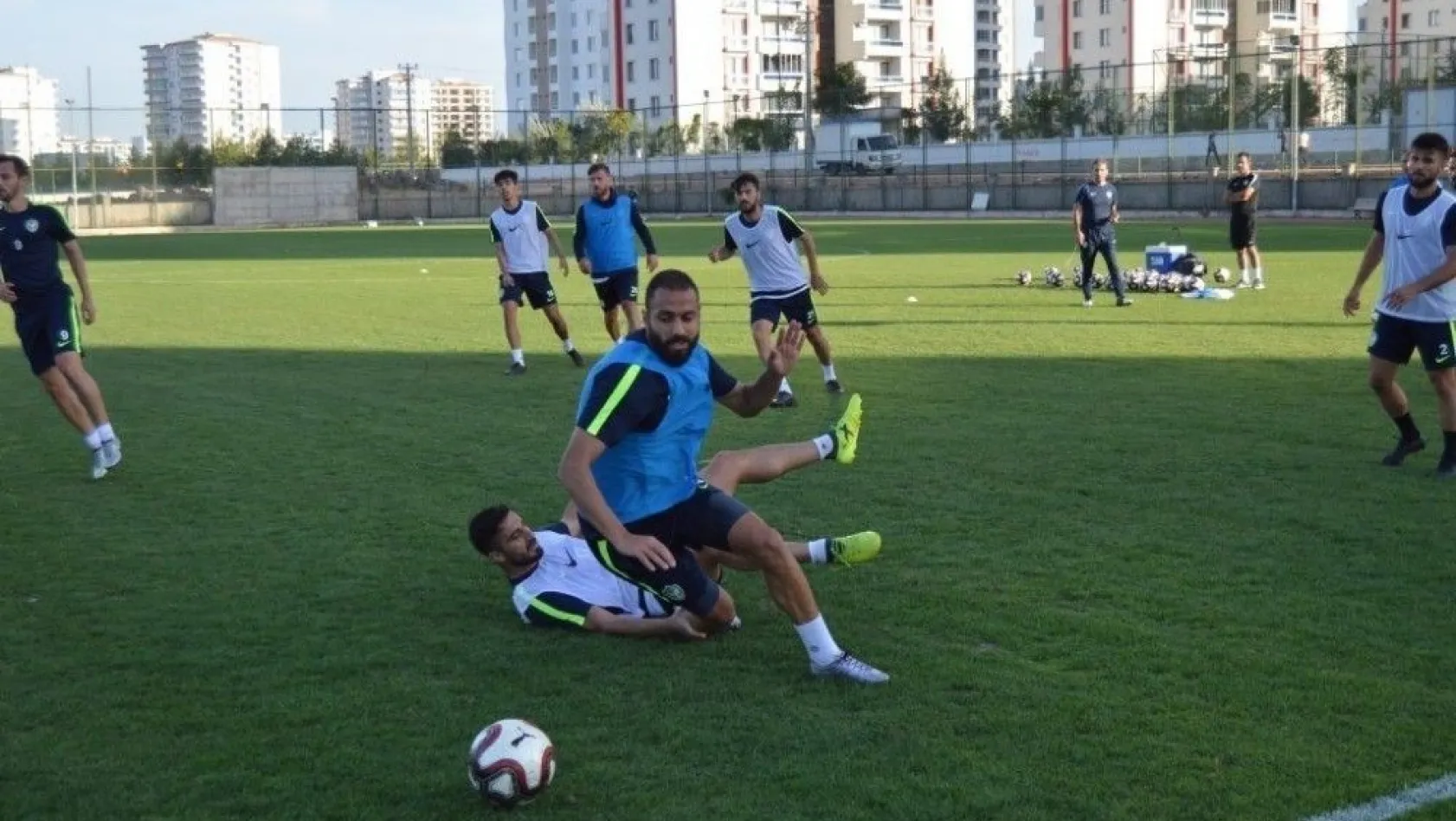 Amed Sportif'de Manisaspor hazırlıkları
