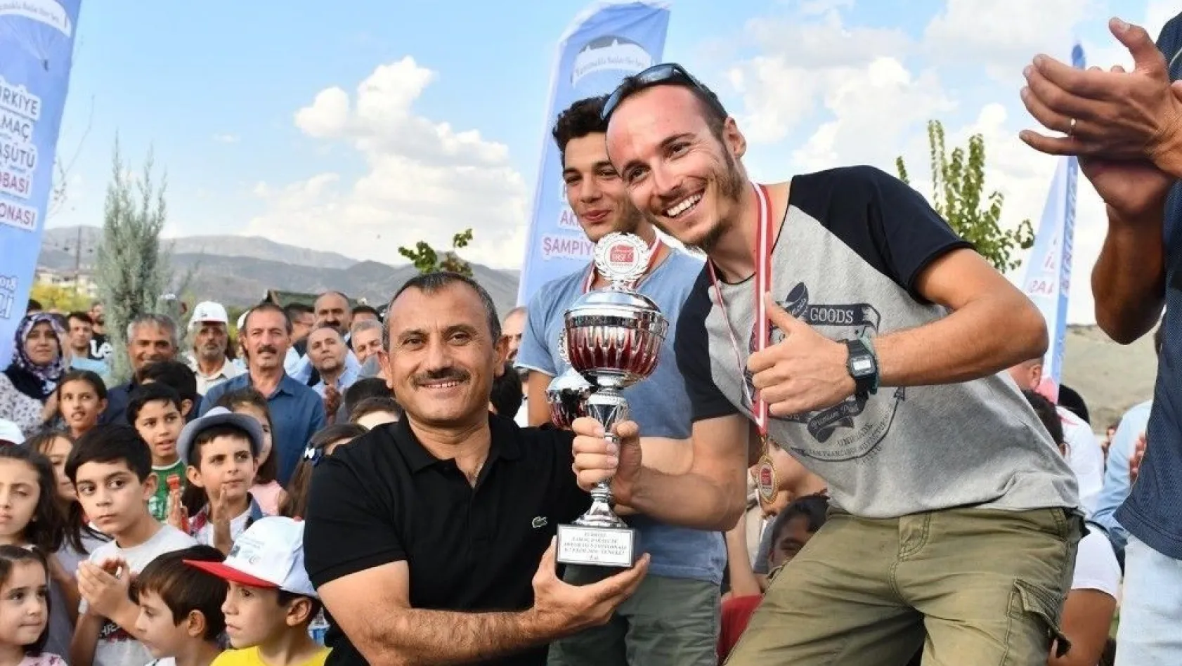 Türkiye'nin ilk Yamaç Paraşütü Akrobasi Şampiyonası sona erdi
