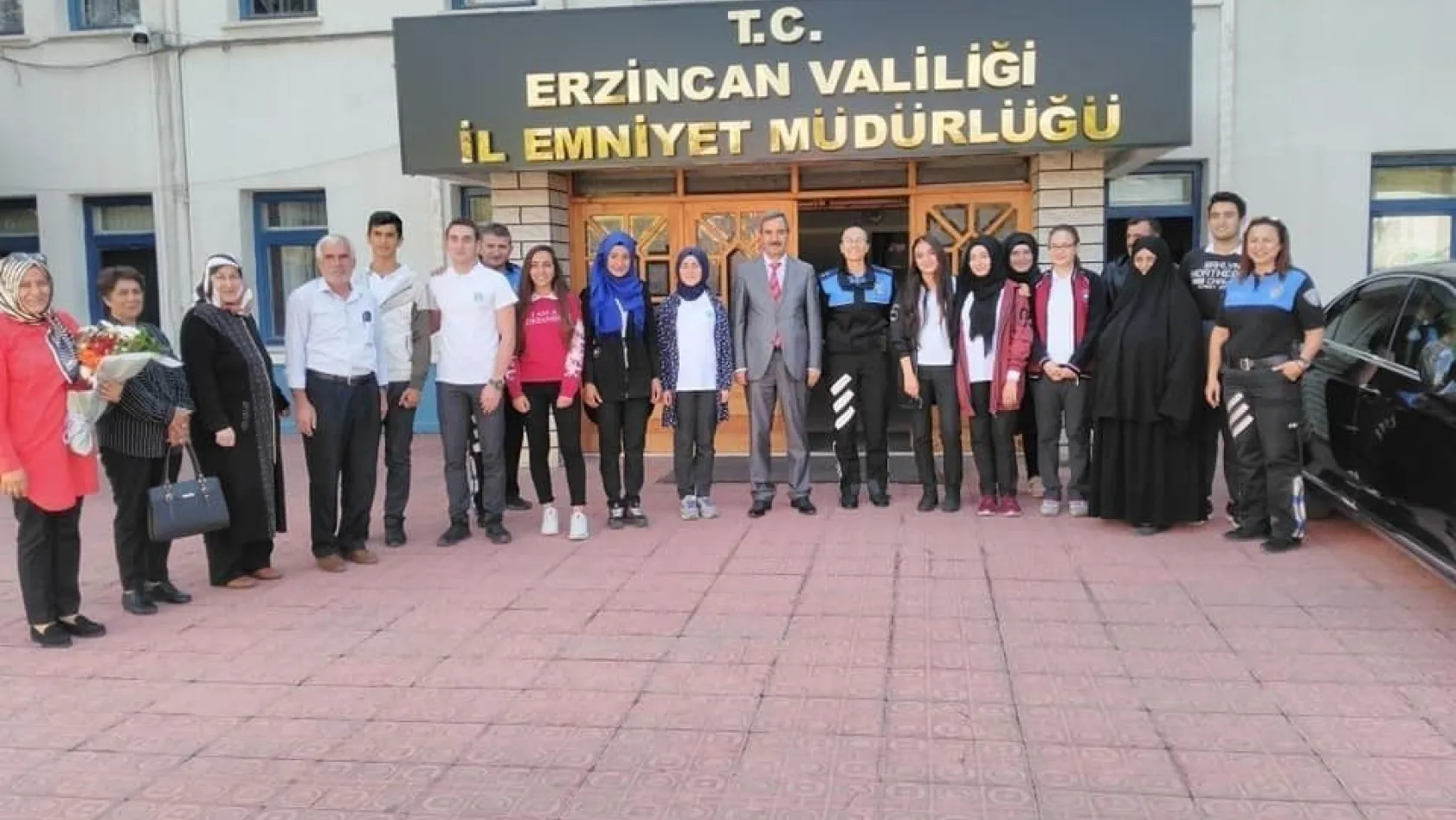 Öğrenciler Çanakkale ve İstanbul'u gezdi
