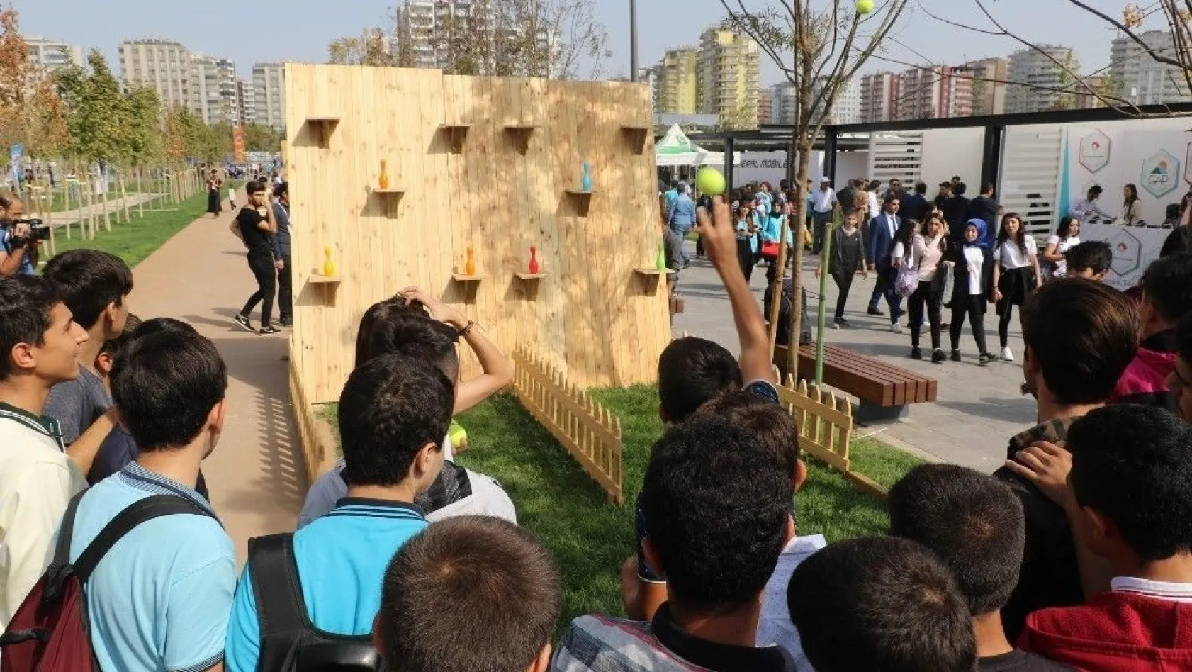 Diyarbakır'da gençlik festivali coşkusu başladı
