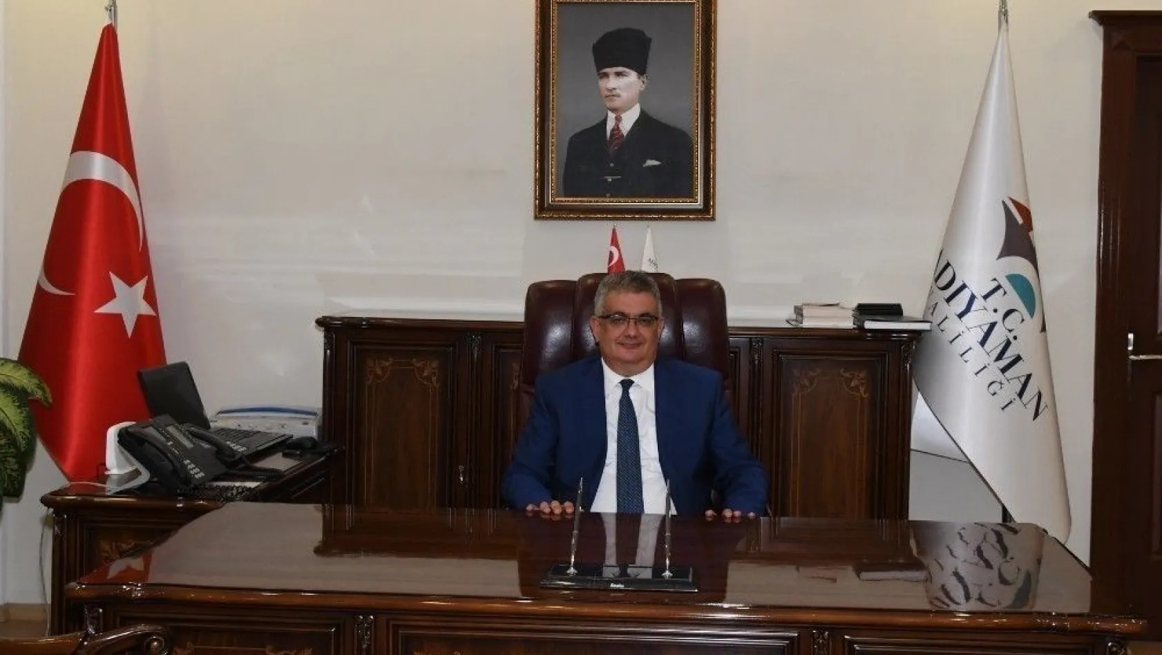 Vali Aykut Pekmez'in göreve başlama mesajı
