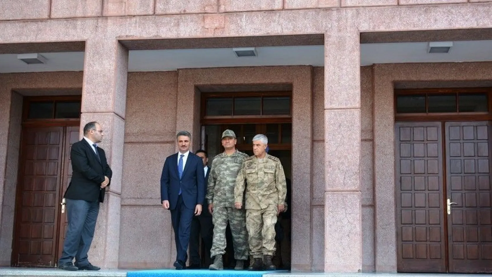 Jandarma Genel Komutanı Çetin Malatya'da
