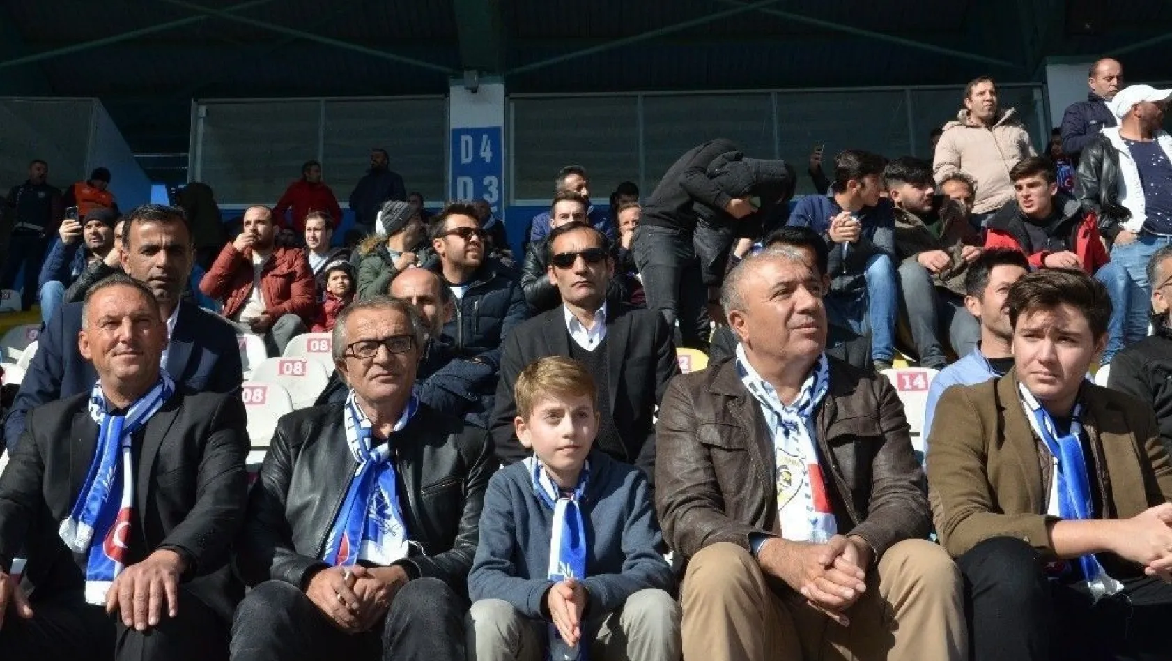 Başkan Kılıç, BB Erzurumspor maçını hemşehrileriyle izledi
