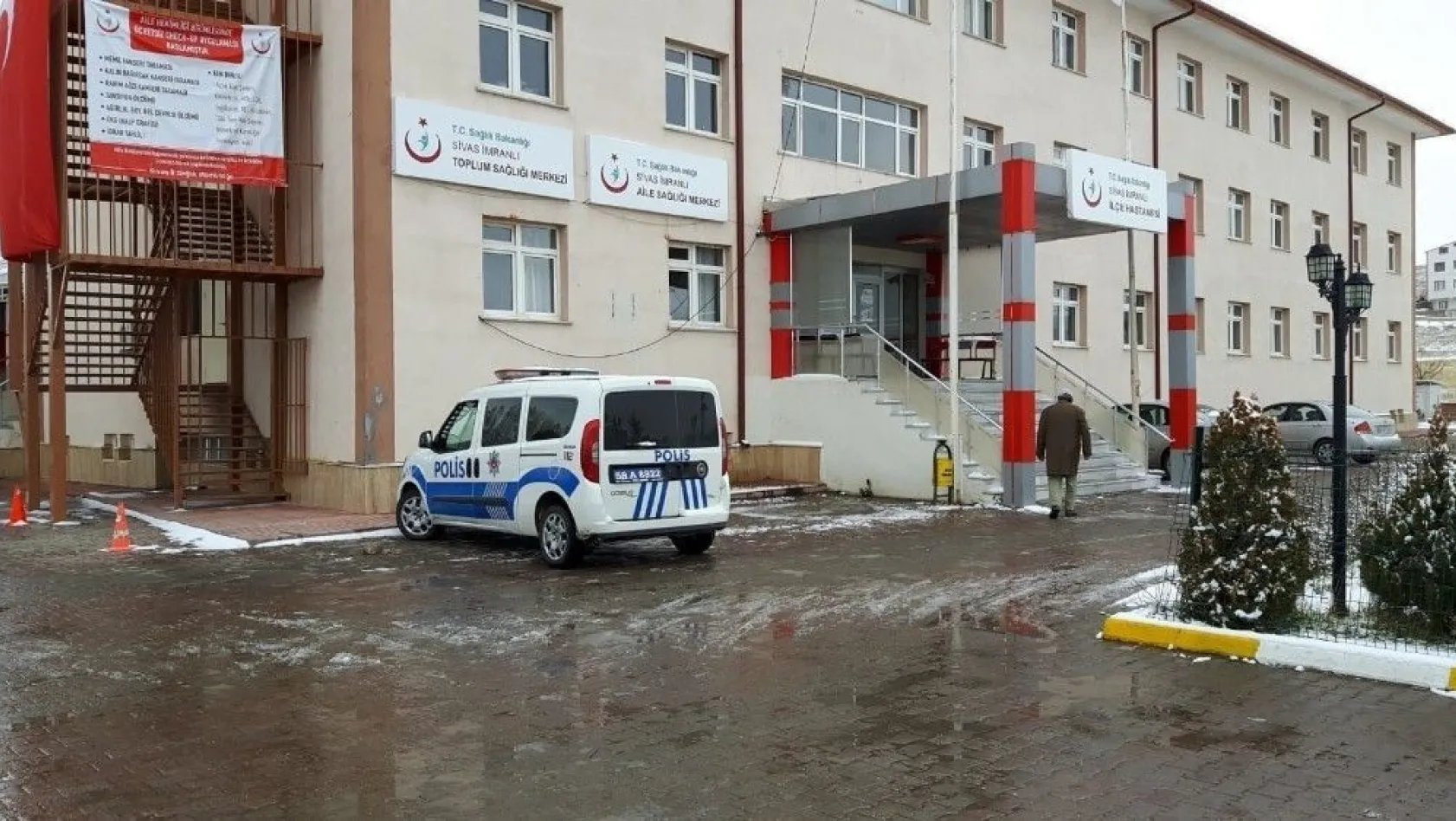 Sivas'ın İmranlı ilçesinde askeri araç devrildi: 5 yaralı