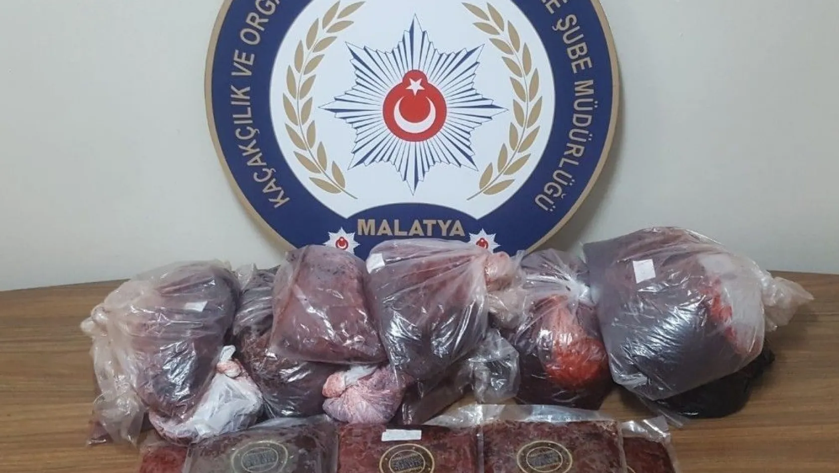Malatya'da 6 bin 380 paket kaçak sigara ele geçirildi
