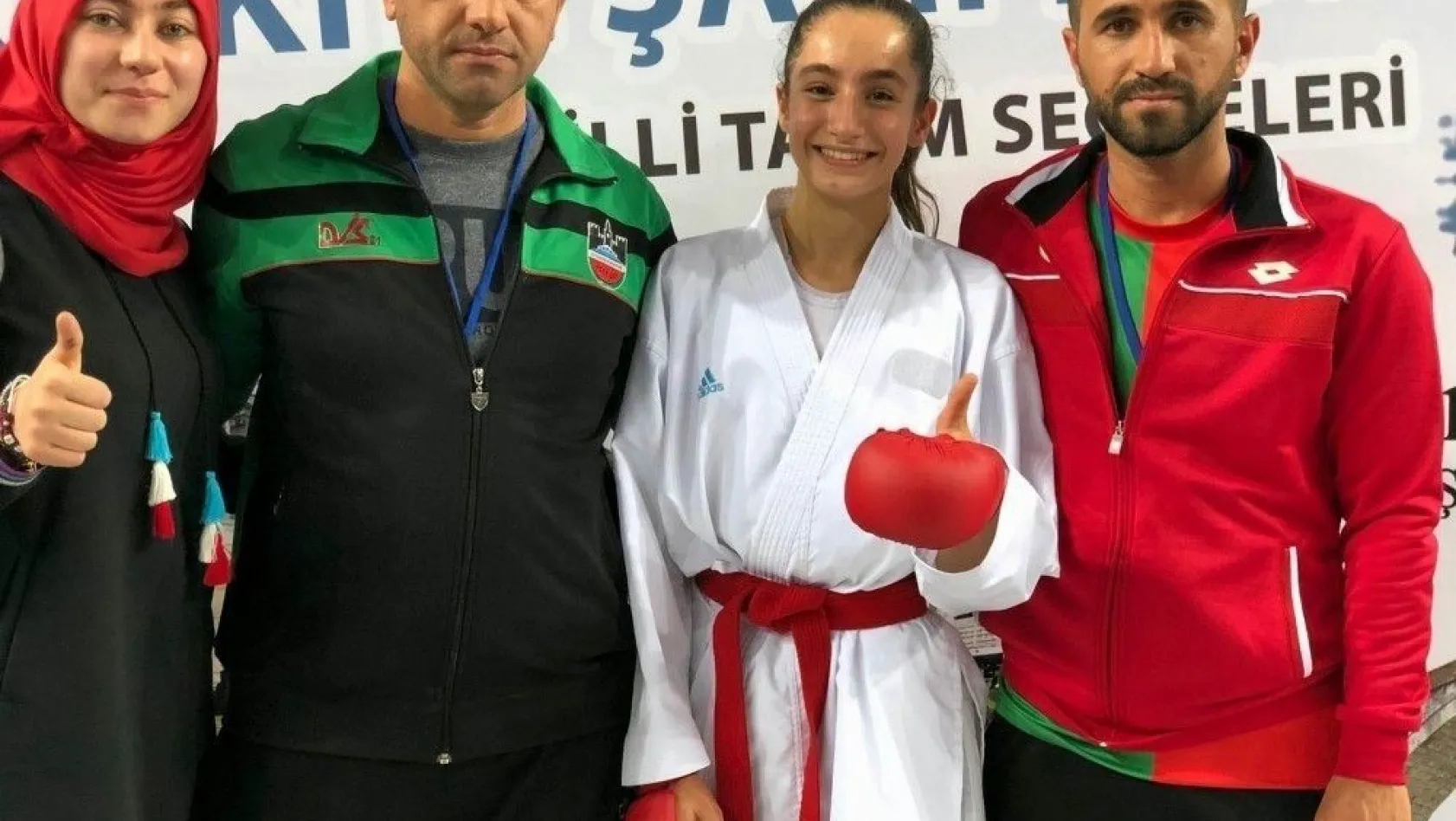 Diyarbakırlı milli karateciler Macaristan'da madalya peşinde
