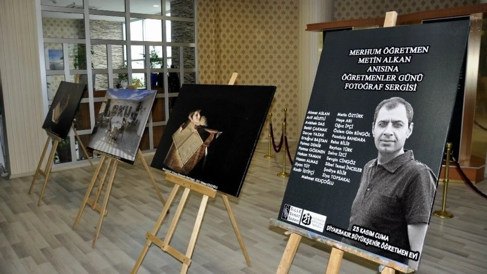 Hayatını kaybeden eğitimci için fotoğraf sergisi açıldı
