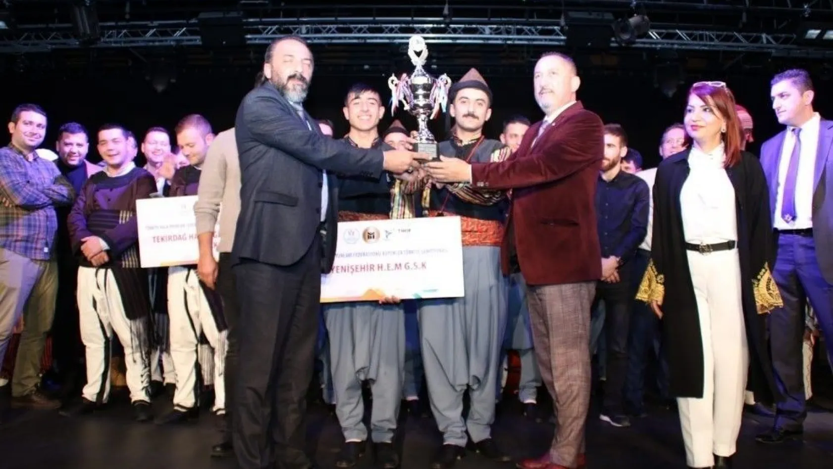 Diyarbakır Yenişehir HEM şampiyon oldu
