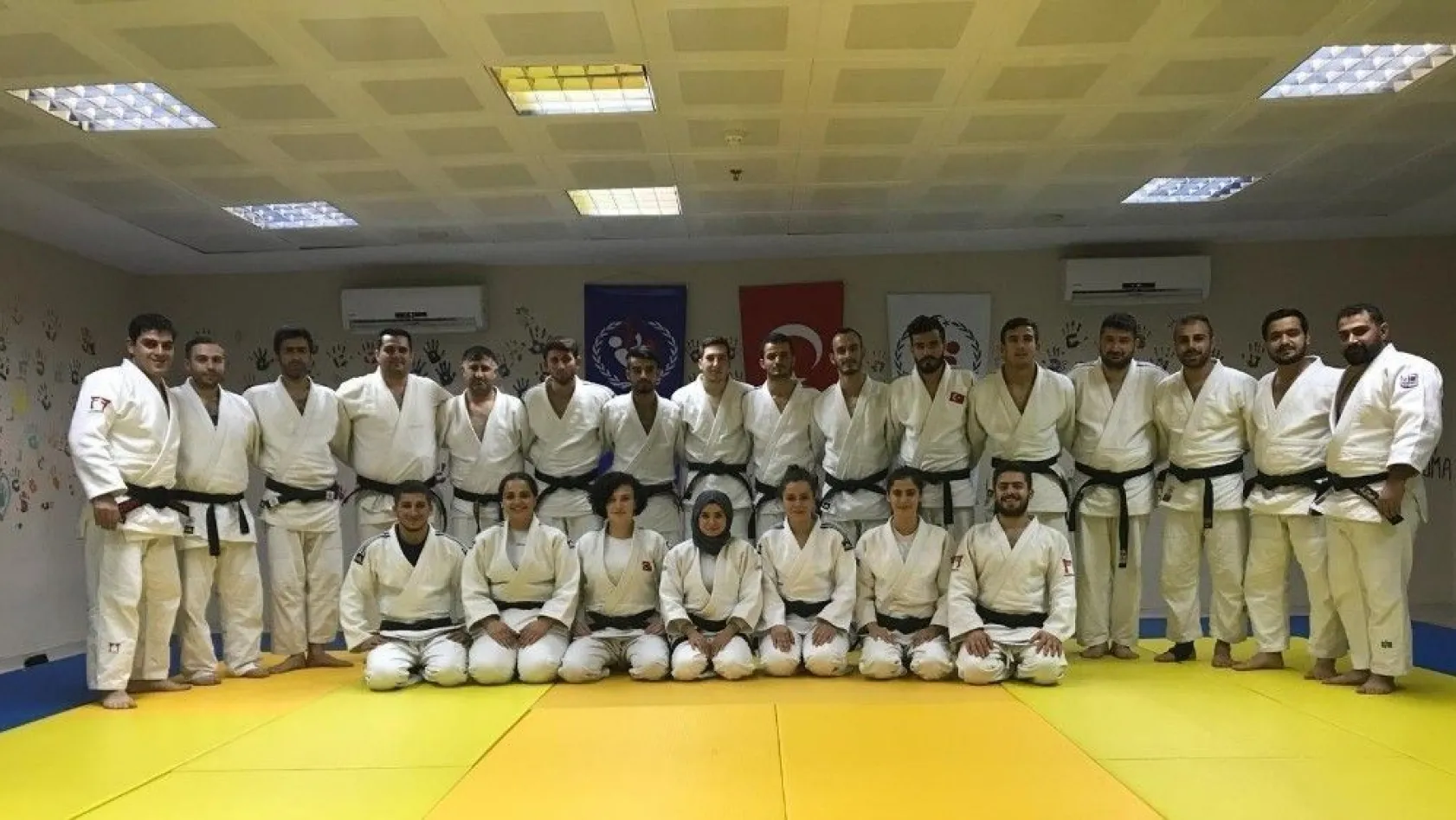 Diyarbakır'da judo antrenörlük kursu tamamlandı
