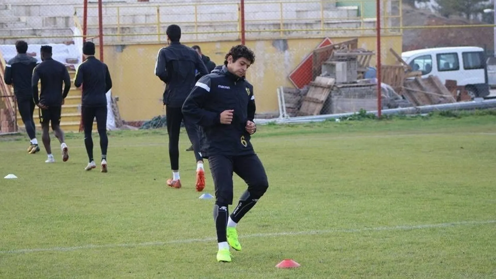 Evkur Yeni Malatyaspor'da kupa mesaisi moralsiz başladı
