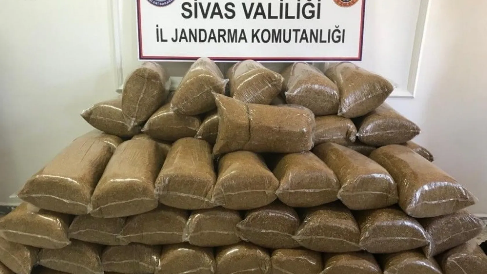Sivas'ta 492 kilo tütün ele geçirildi
