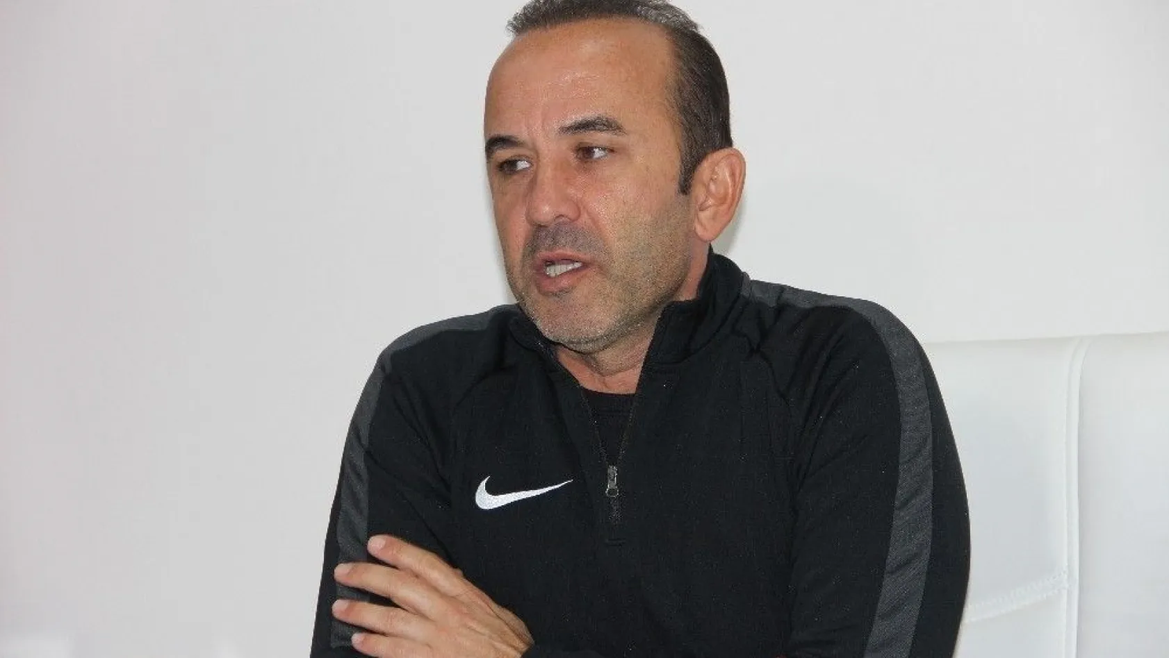 Mehmet Özdilek: 'Ersun Yanal'ın Fenerbahçe maçında takımın başında olması bizi etkilemez'
