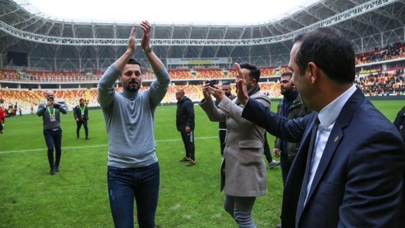 Evkur Yeni Malatyaspor transfere başladı
