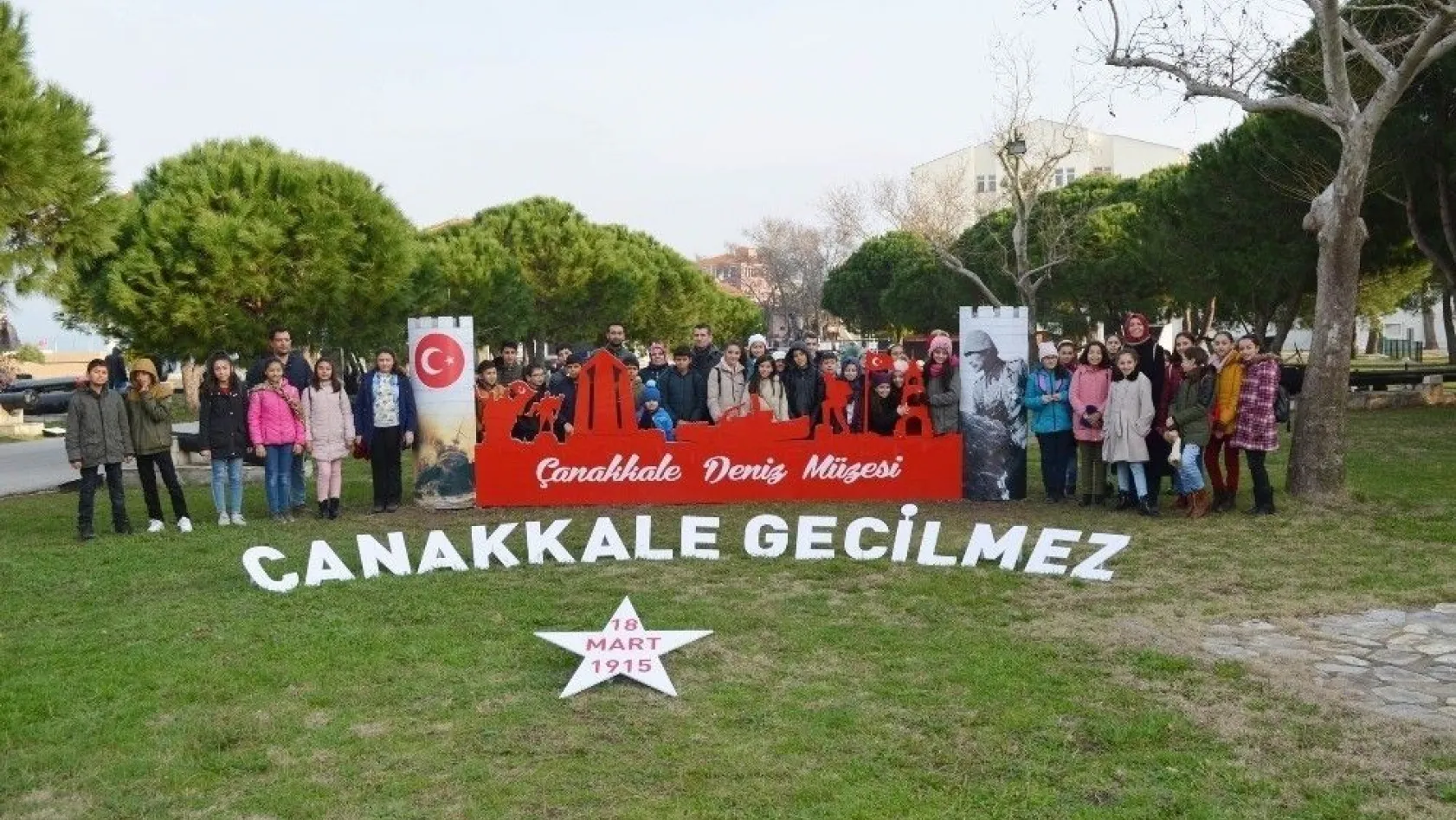 Öğrenciler Çanakkale ve İstanbul'u gezdi
