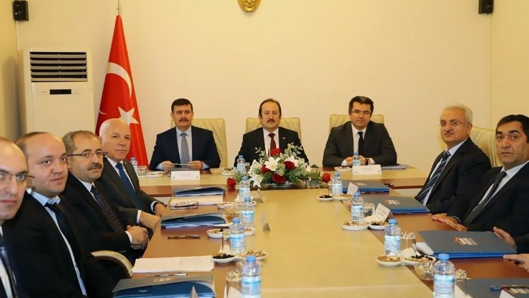 KUDAKA yönetim kurulu Erzincan'da toplandı
