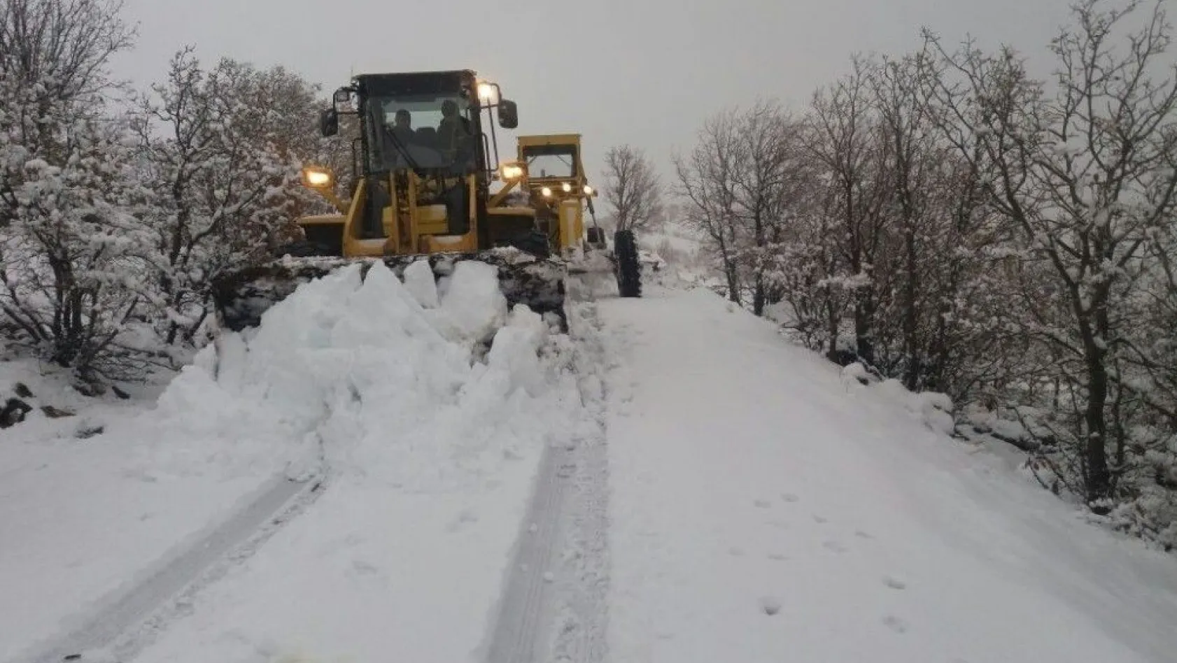 Adıyaman'da 72 köy yolu ulaşıma kapandı
