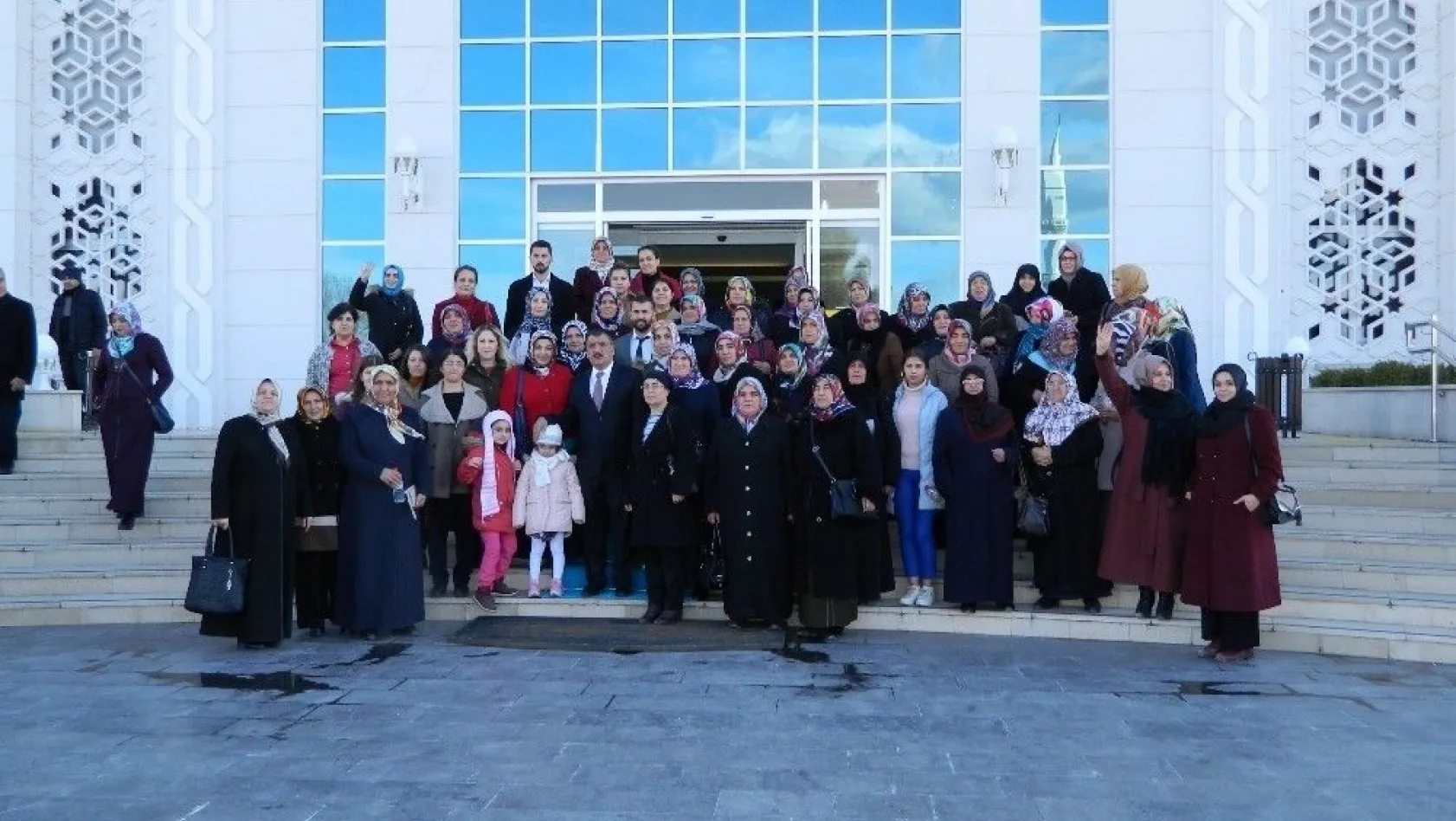 AK Parti Doğanşehir teşkilatından, Başkan Gürkan'a ziyaret
