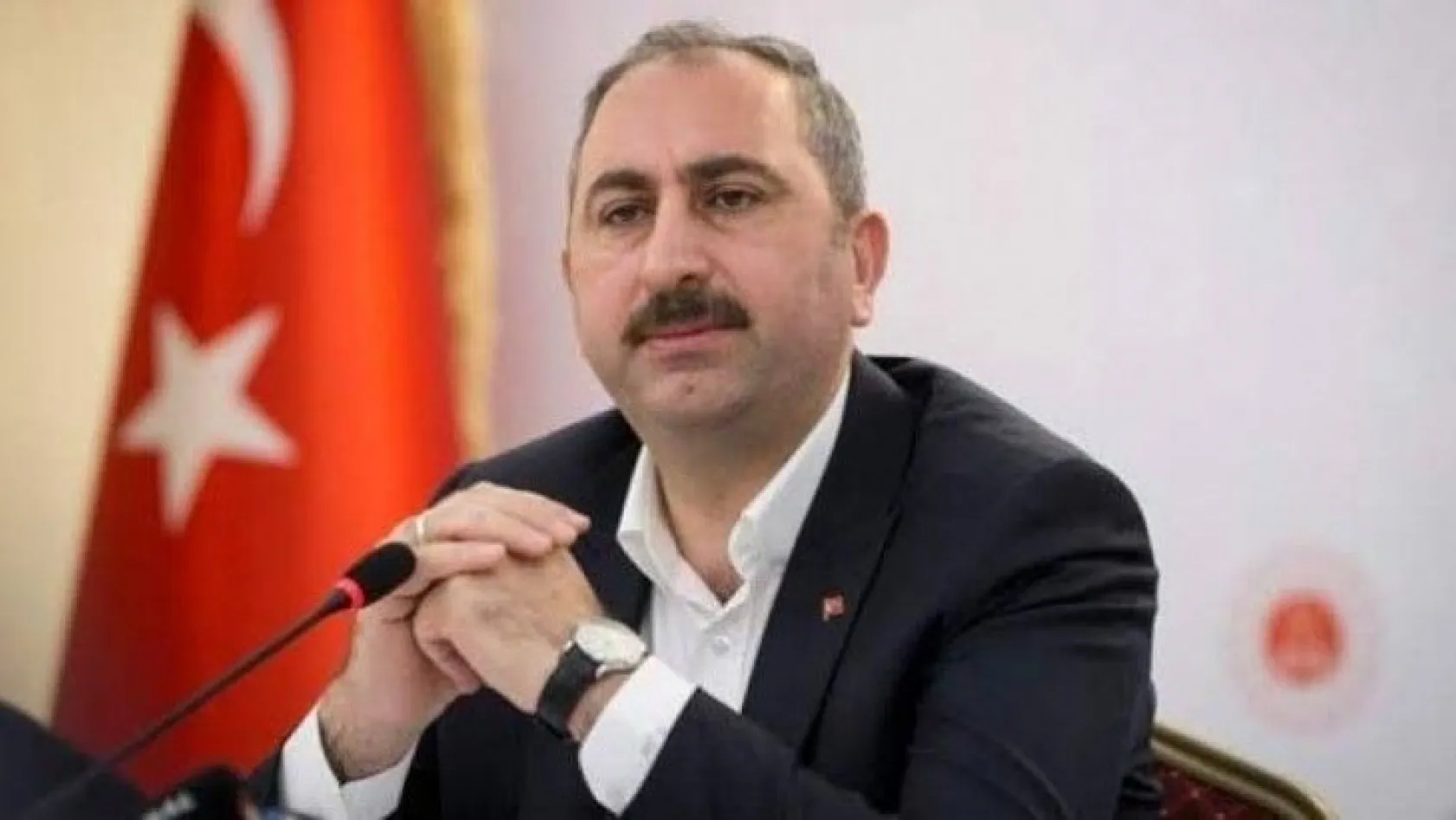 Abdülhamit Gül'den süresiz nafaka açıklaması