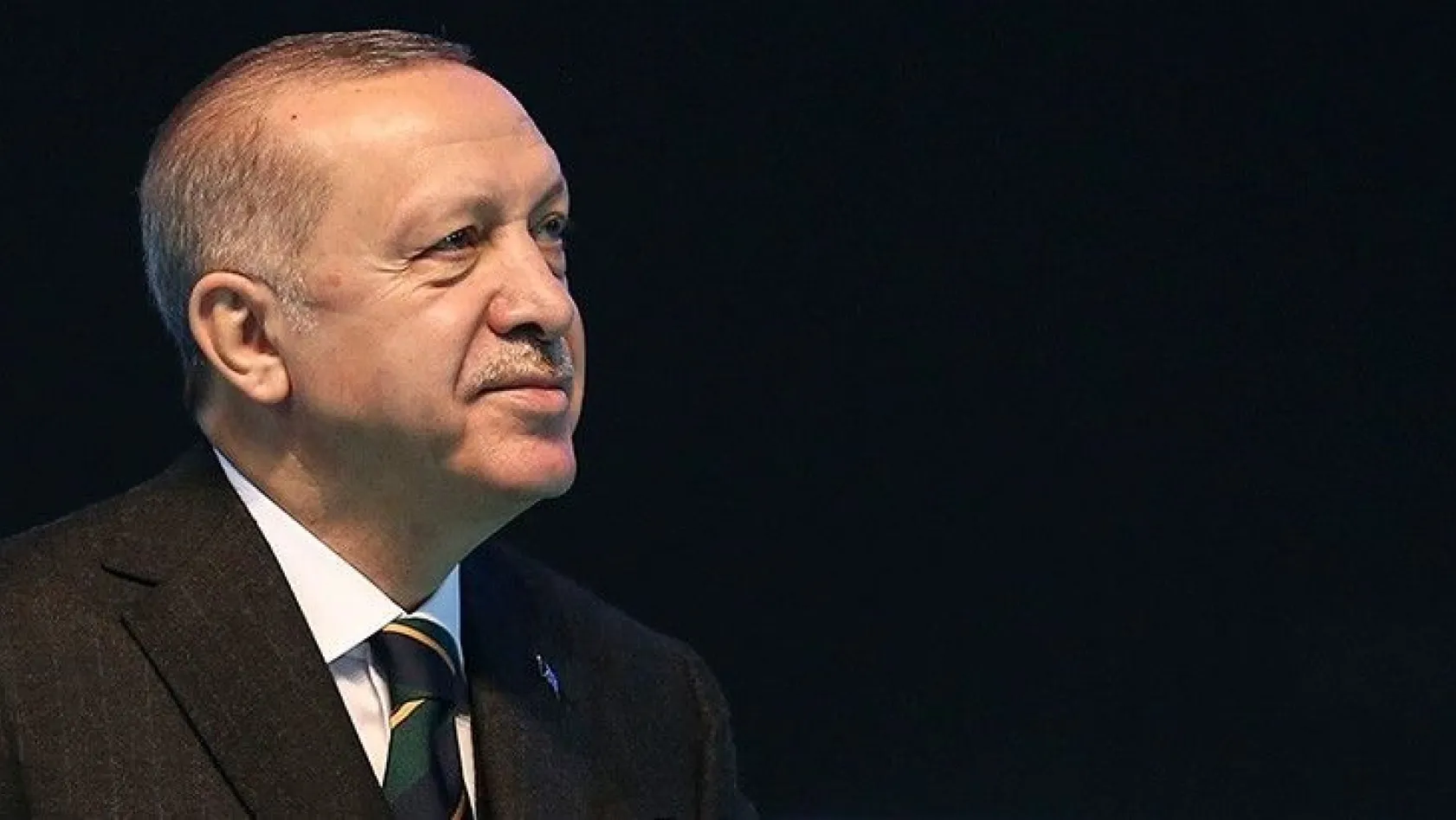 AK Parti'de kongre başladı, Erdoğan'dan ilk sözler
