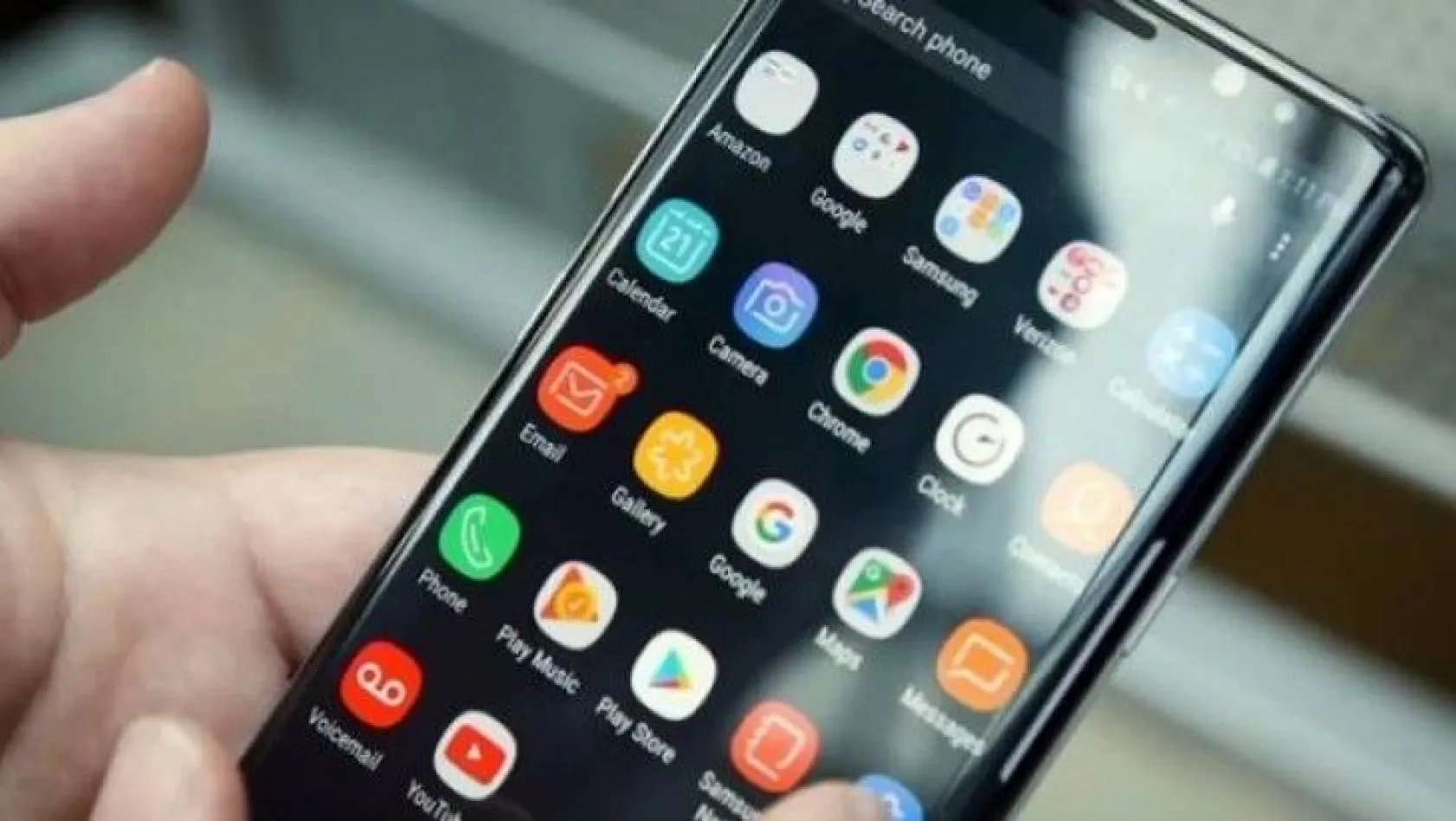 Akıllı telefon üreticileri Samsung ve Oppo Türkiye'de üretime başlıyor