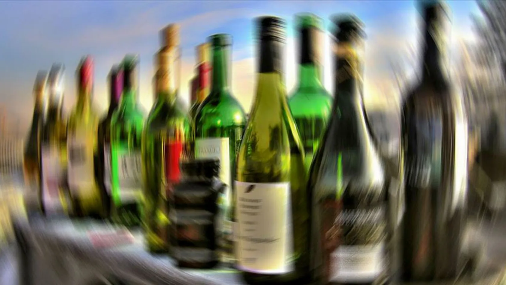 Alkol bağımlılığında 'ilk kullanım' uyarısı