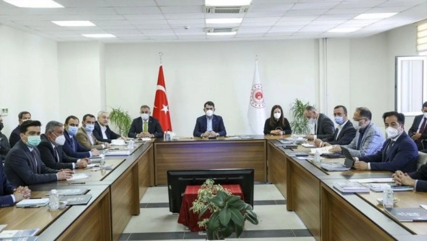Bakan Murat Kurum İl Koordinasyon toplantısına katıldı