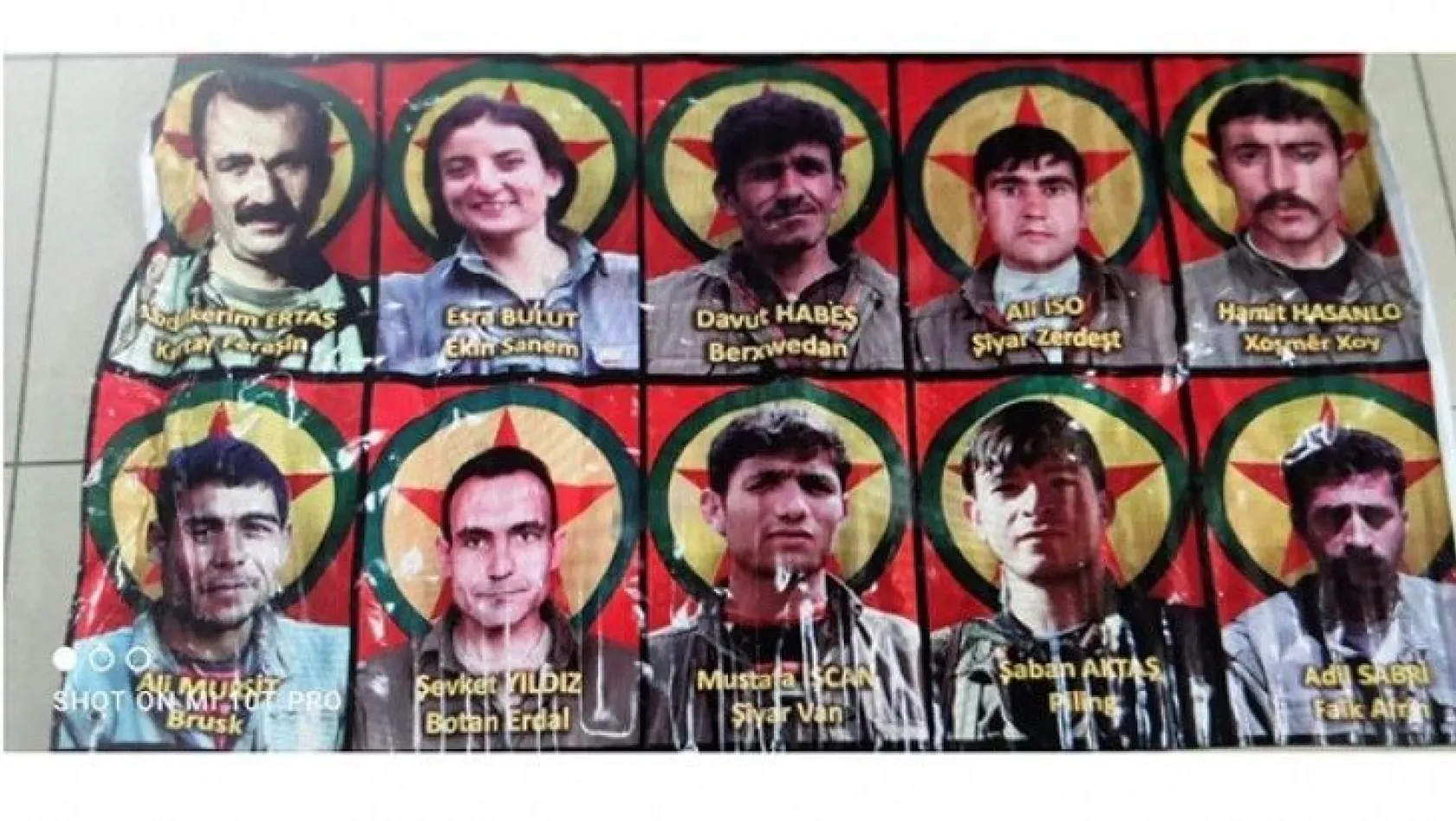 Belediyenin kullanılmayan binasında Öcalan'ın fotoğrafları ele geçirildi