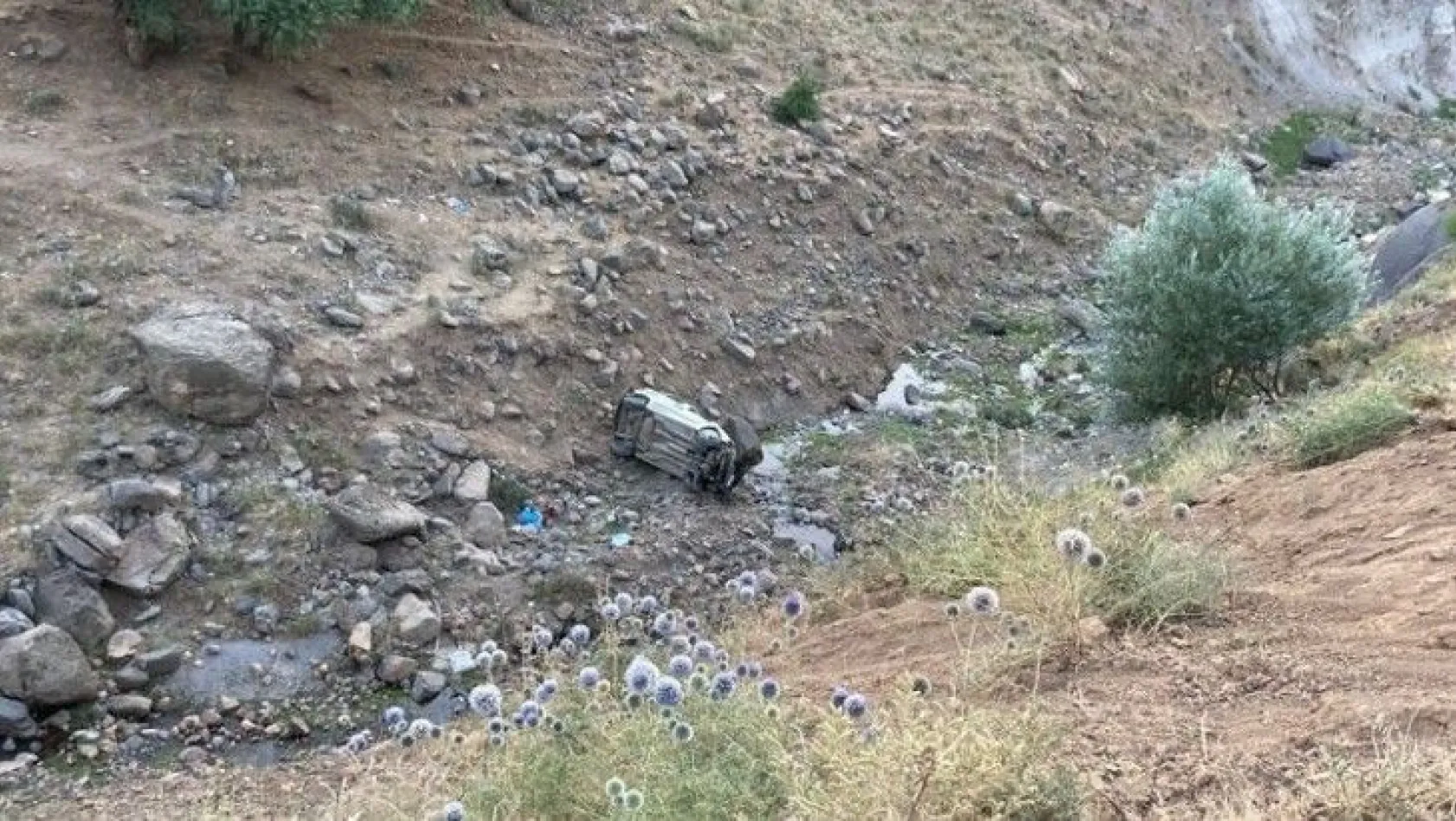 Bingöl'de feci kaza: 2 ölü, 2 yaralı