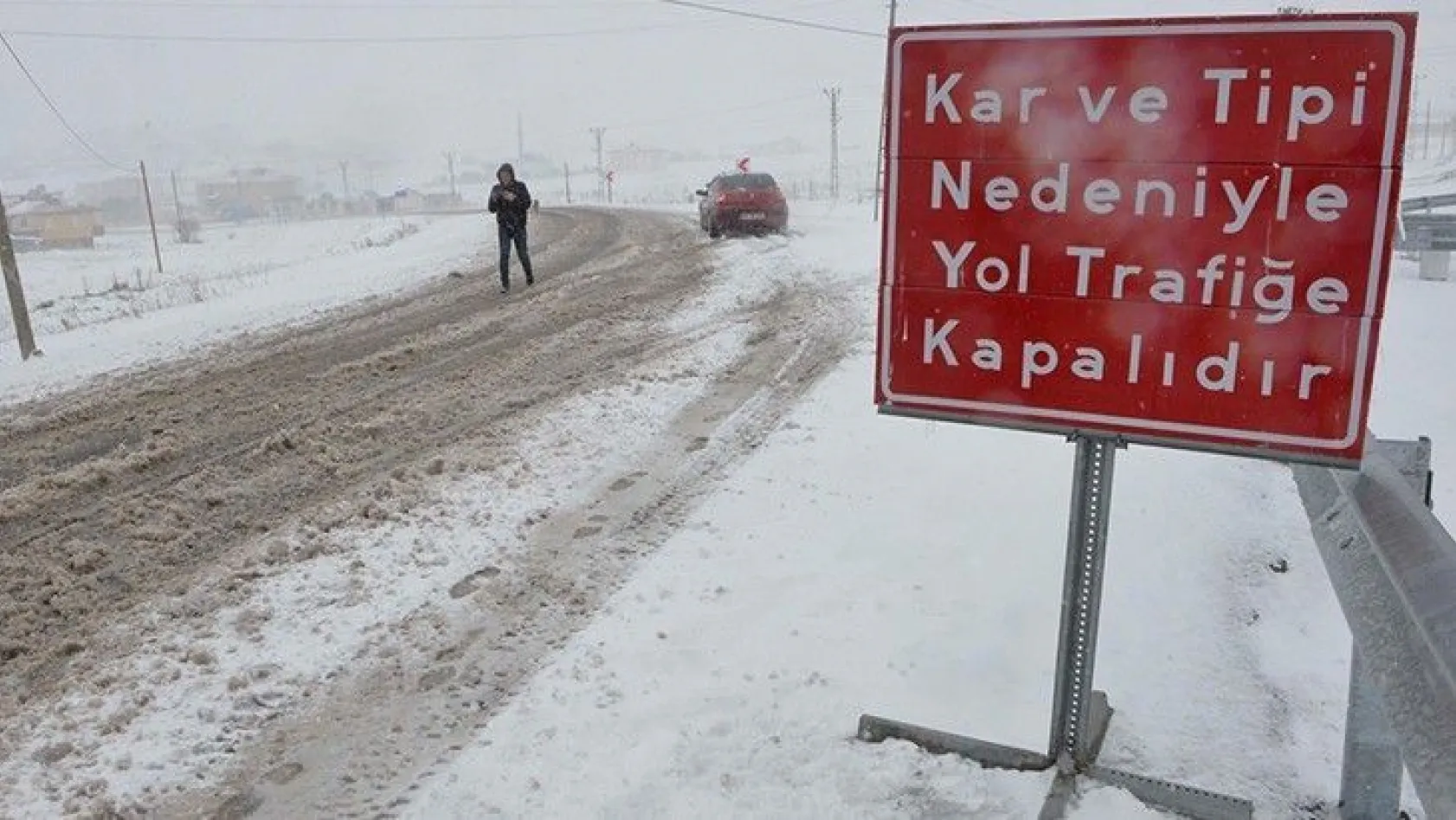 Bingöl-Elazığ karayolu kar nedeniyle trafiğe kapandı