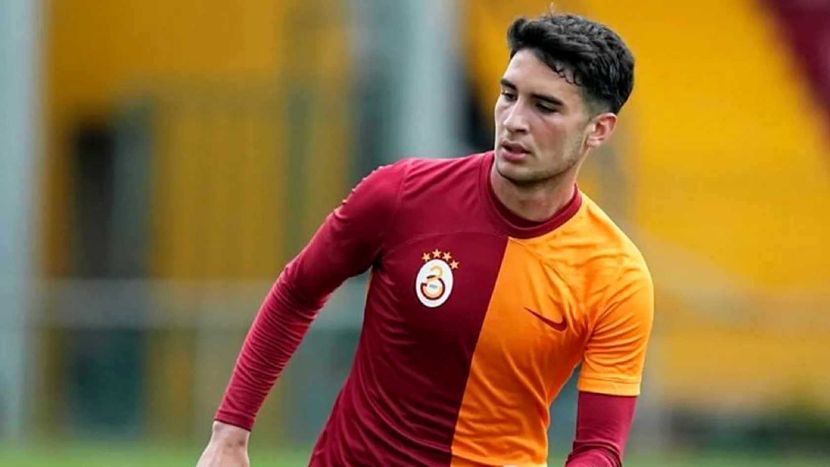 Burak Tolunay Sekin, Galatasaray'da ilk maçına çıktı