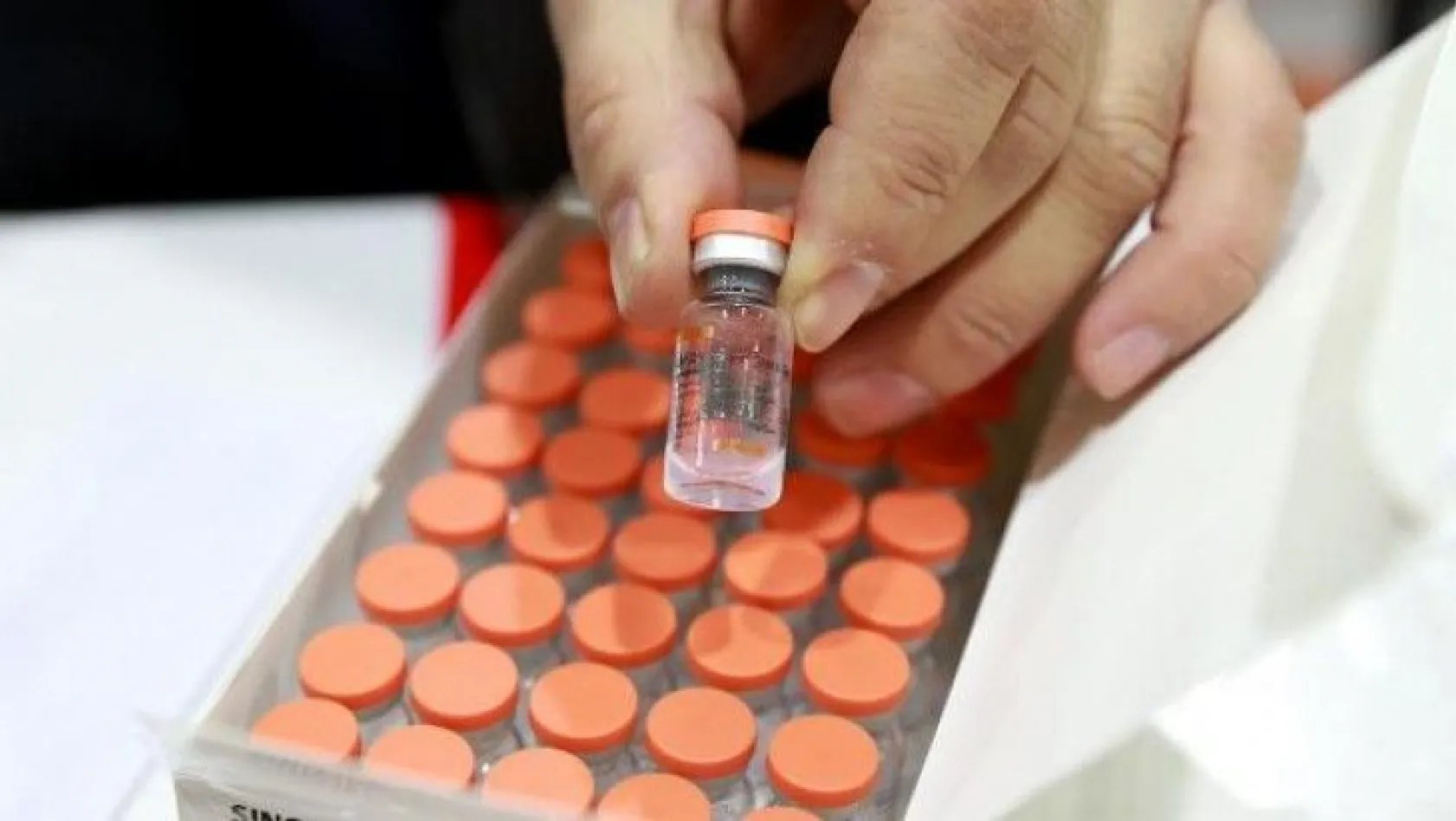 CoronaVac aşılarının test süreci bugün tamamlanacak