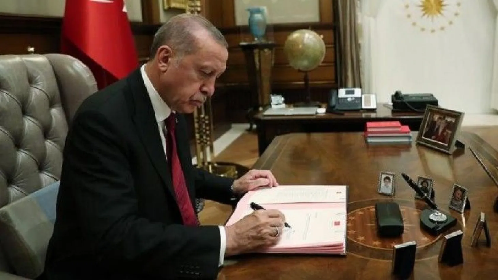 Cumhurbaşkanı Erdoğan'a sunulan reform paketinde kritik başlıklar yer alıyor