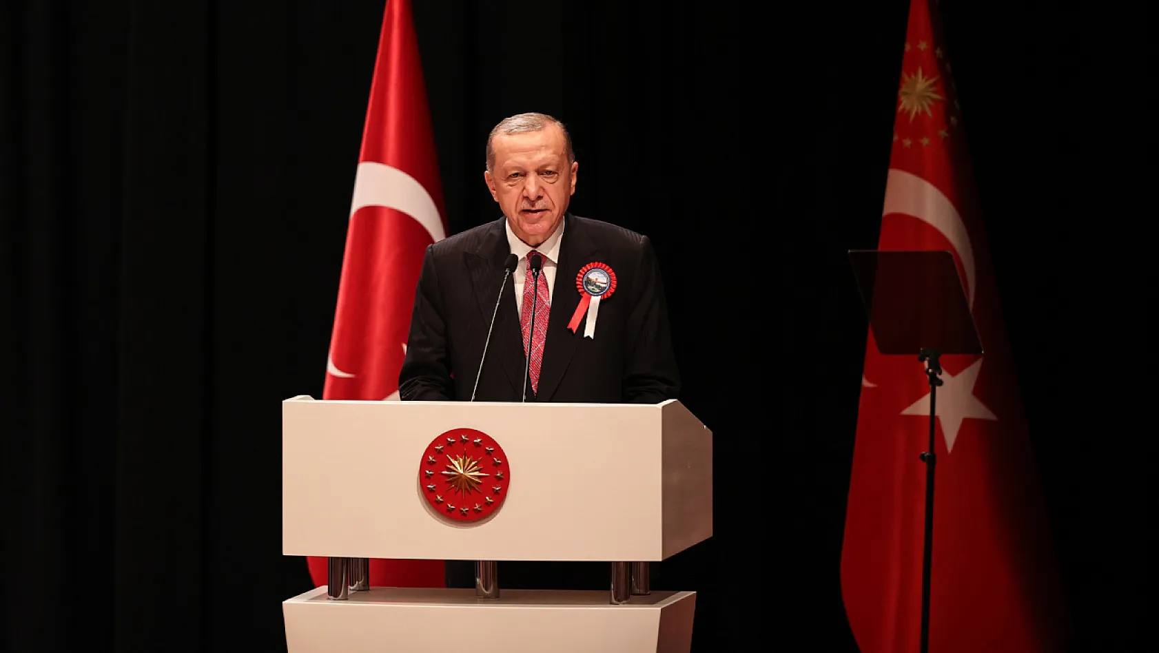 Cumhurbaşkanı Erdoğan'dan önemli açıklamalar