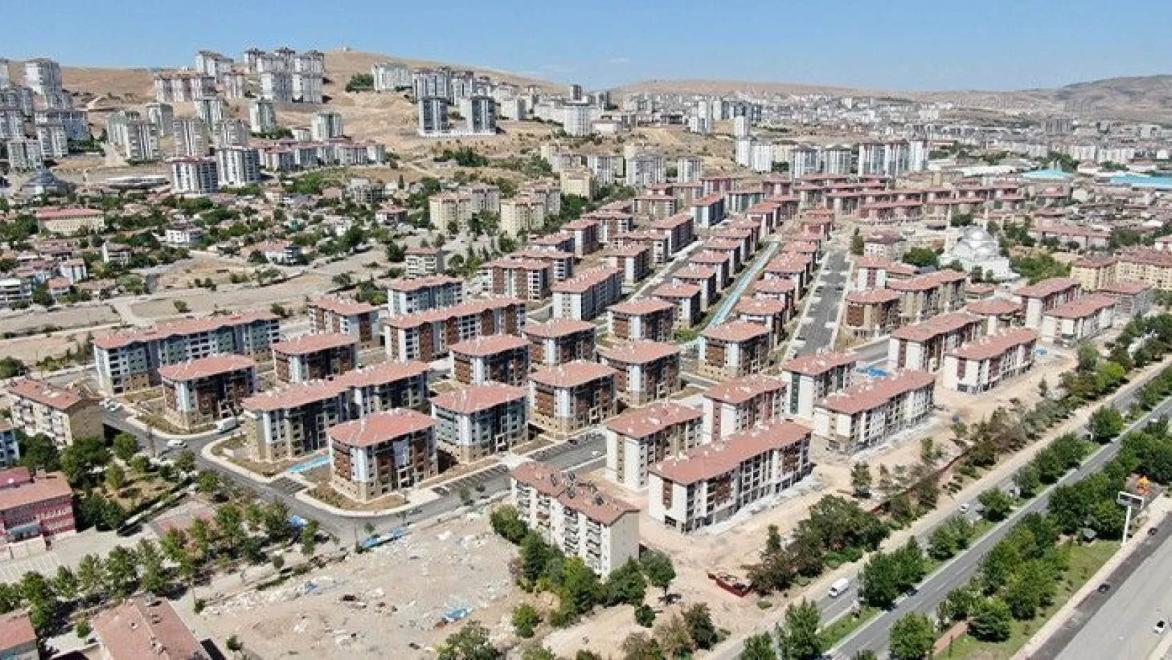 Deprem sonrası Elazığ'da 24 bin 83 konut inşa edildi