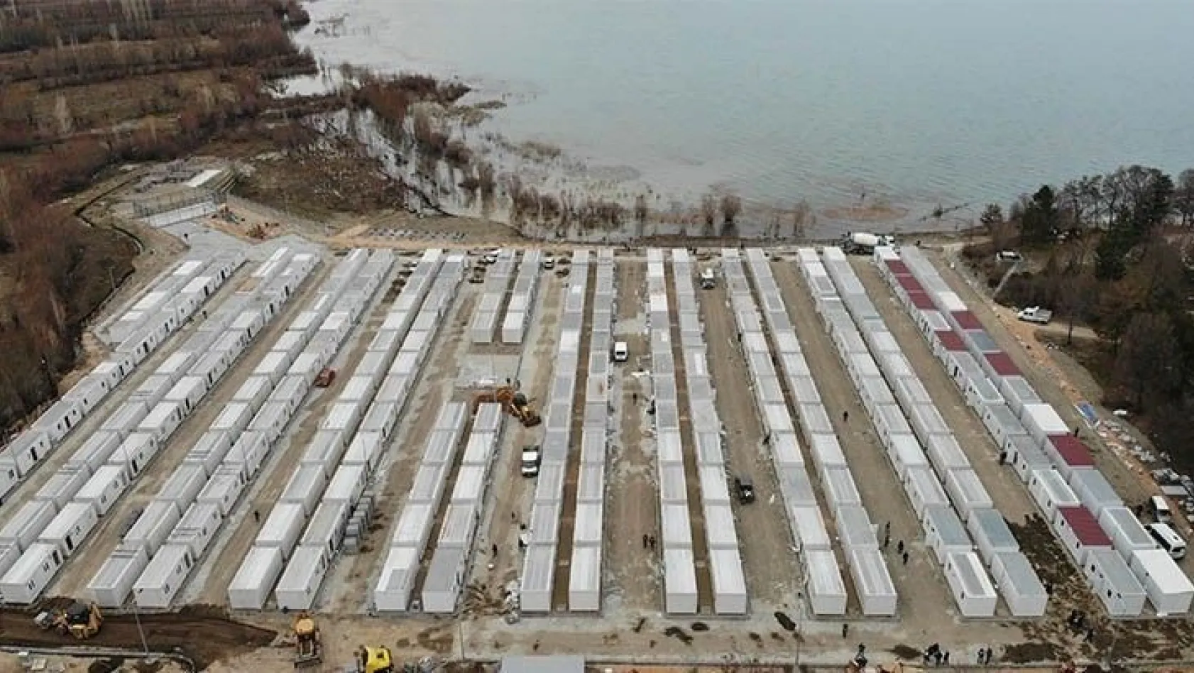 Sivrice'de, 247 aile için konteyner kent tamamlandı