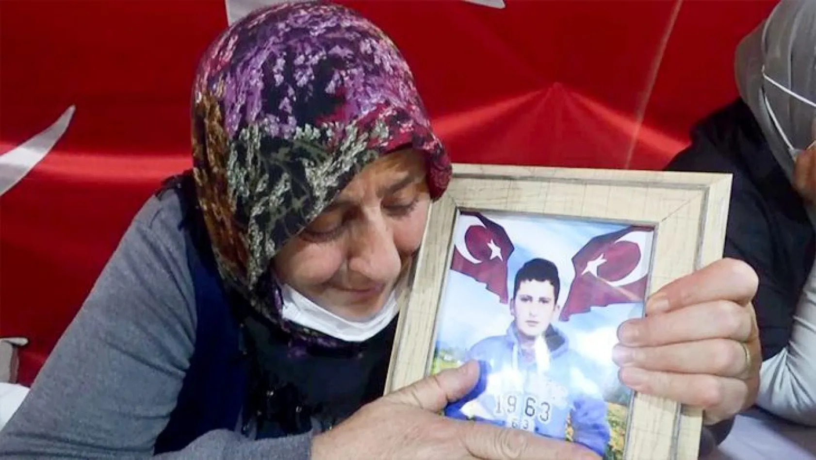 Diyarbakır ailelerinin PKK'ya karşı direnişi sürüyor