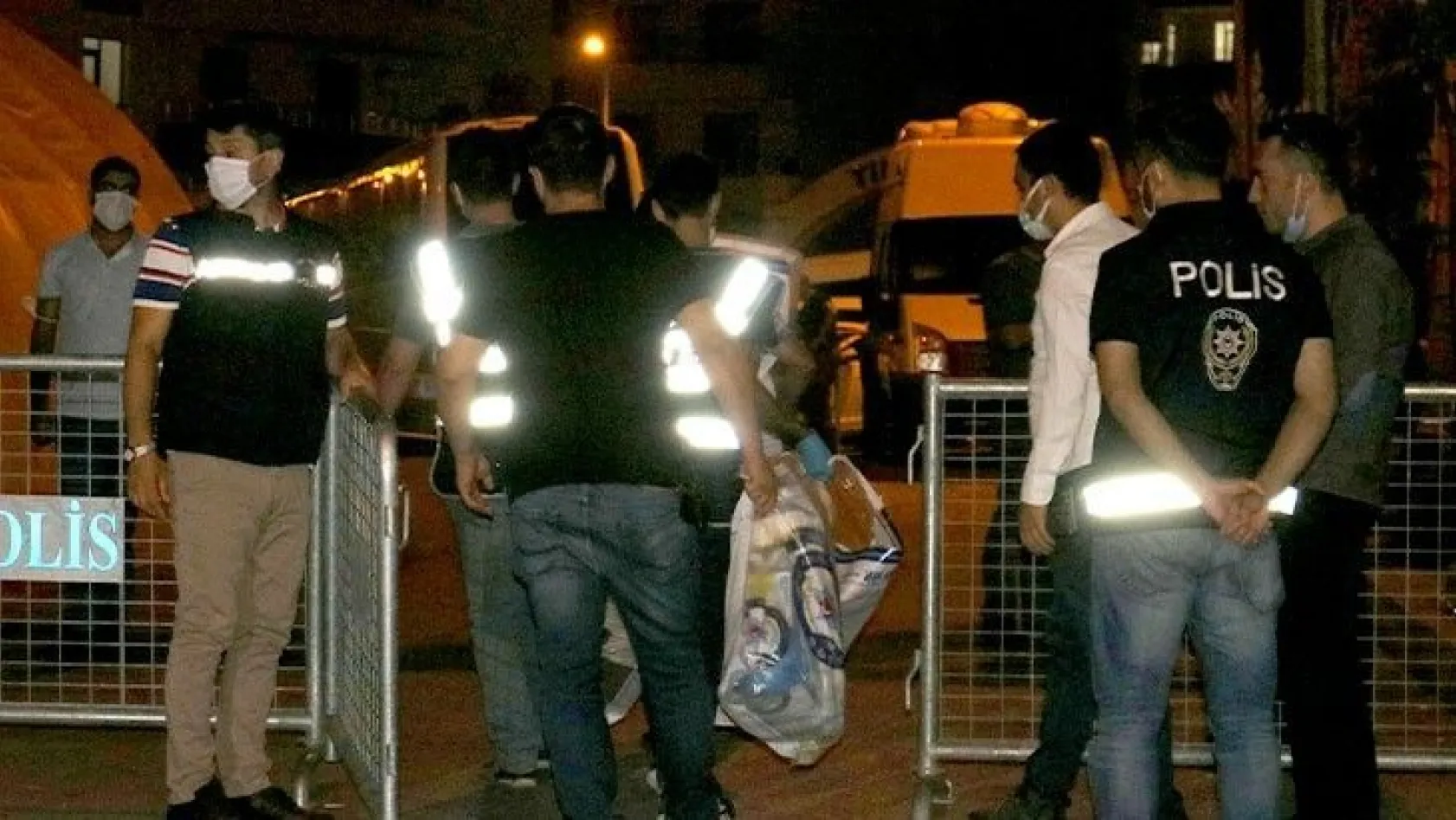Diyarbakır'da HDP'li başkanlar gözaltına alındı