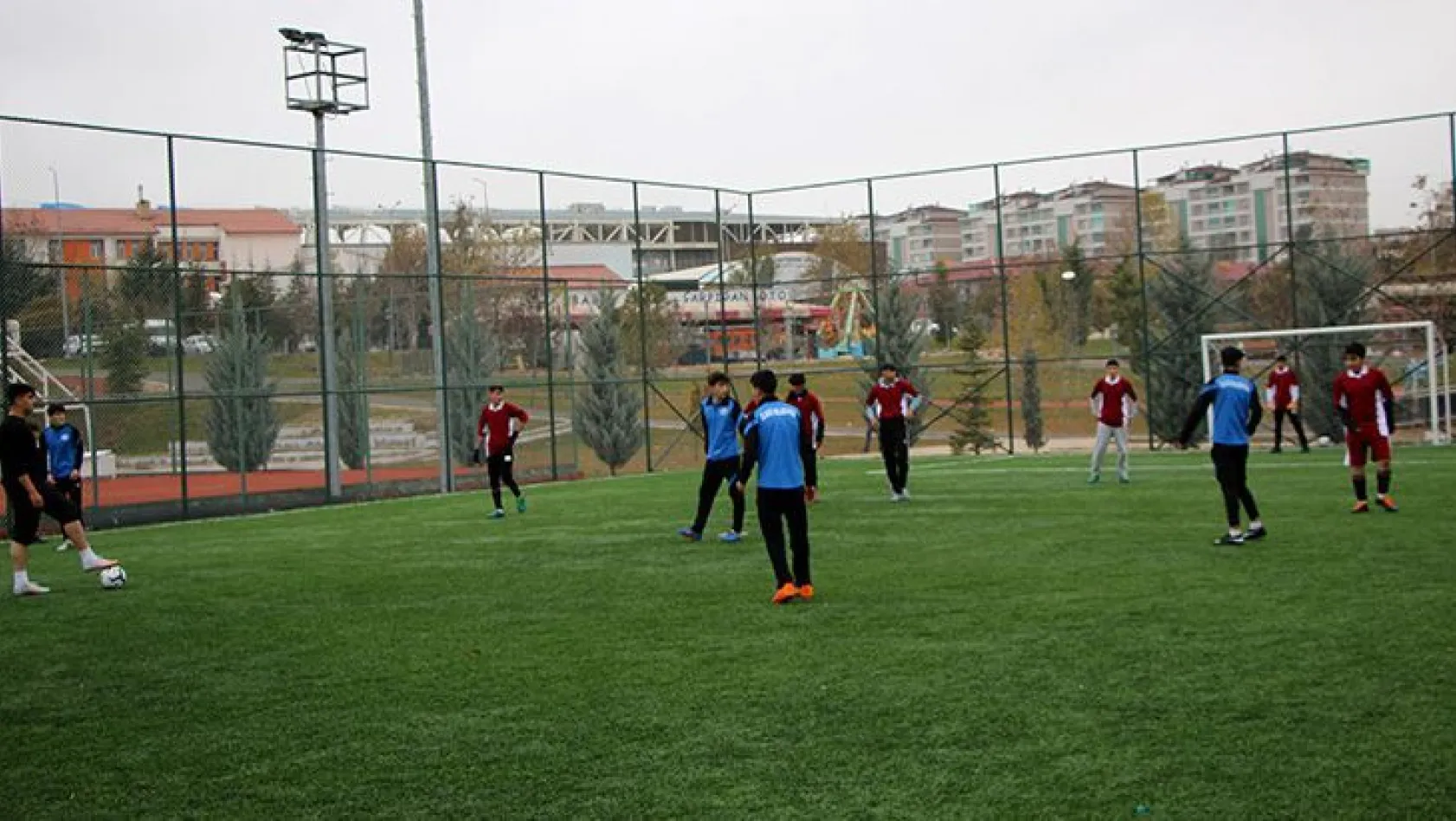 Elazığ'da dostluk maçı