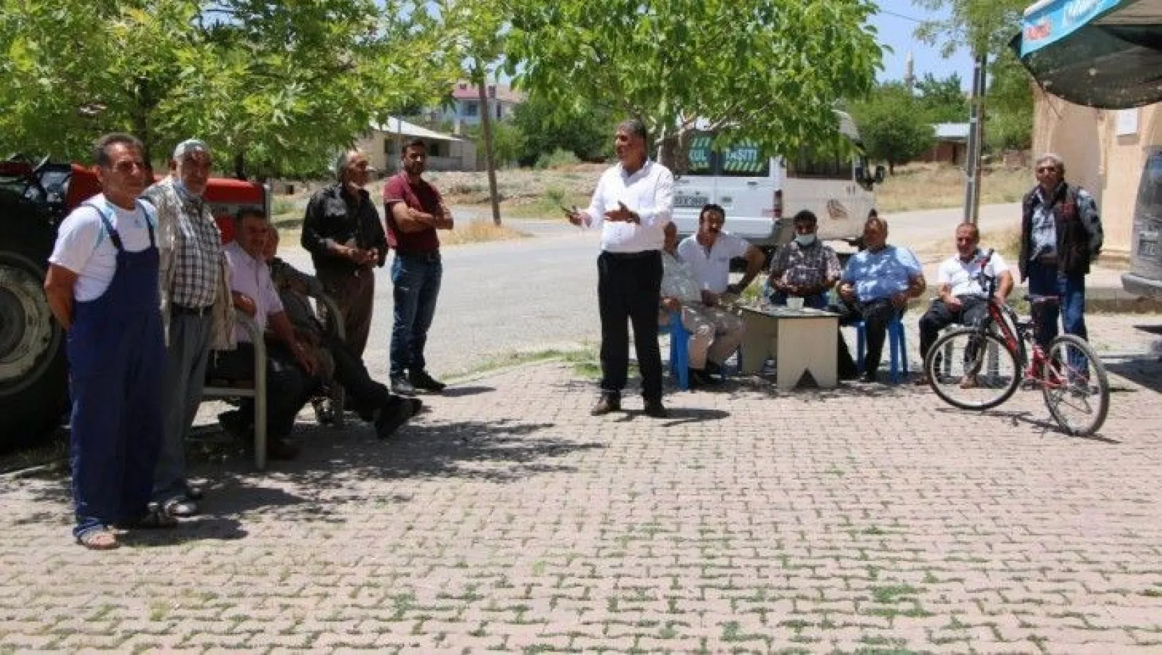 Elazığ'da köylüler yetkililere seslendi