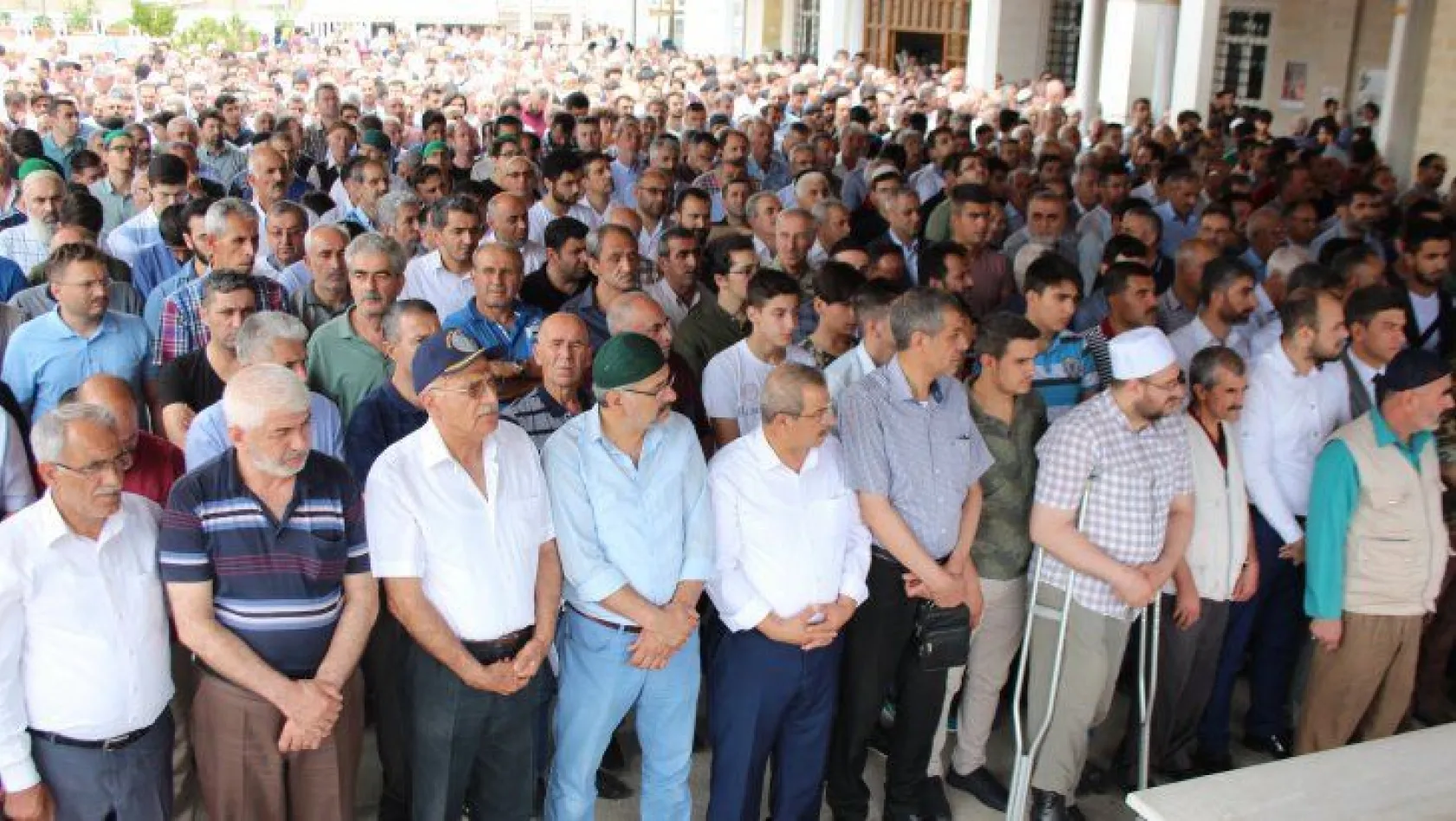 Elazığ'da Mursi için gıyabi cenaze namazı