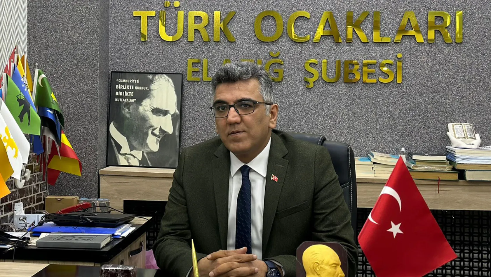 Elazığ'da 'Rektör Hocalar Konuşuyor' paneli