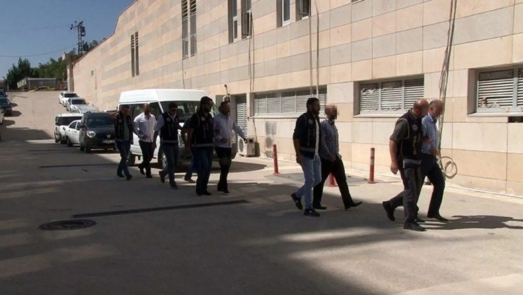Elazığ'da tefeci operasyonunda tutuklama