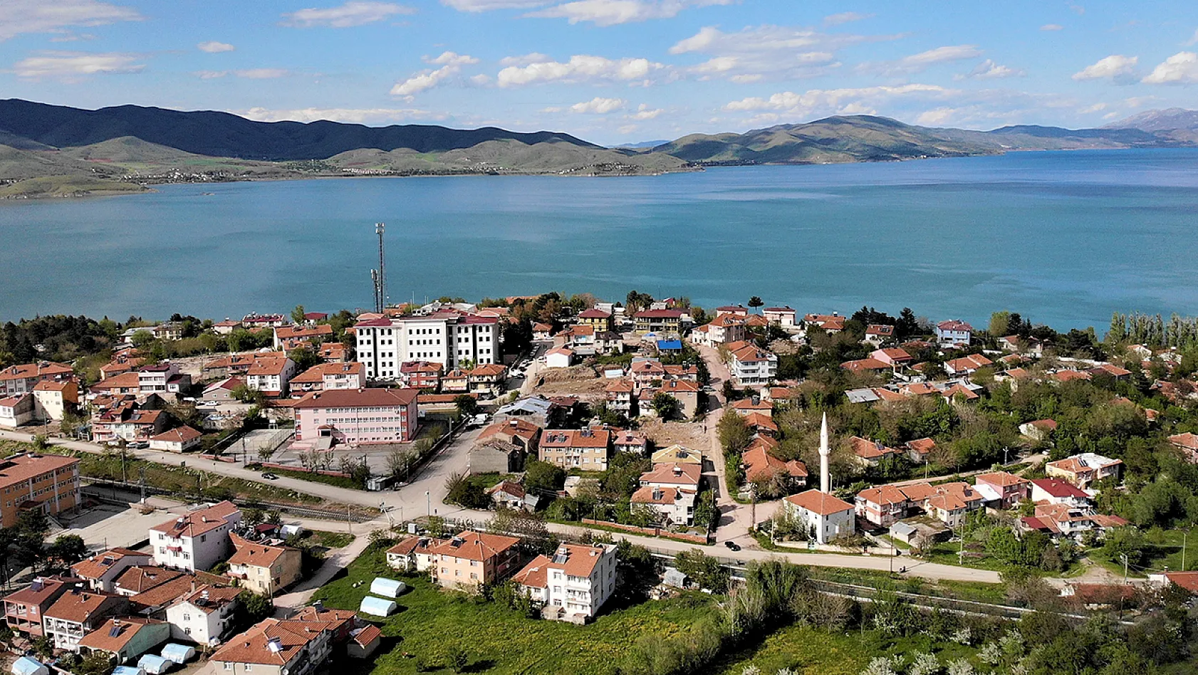 Elazığ'da termometreler bugün 37 dereceyi göstererek